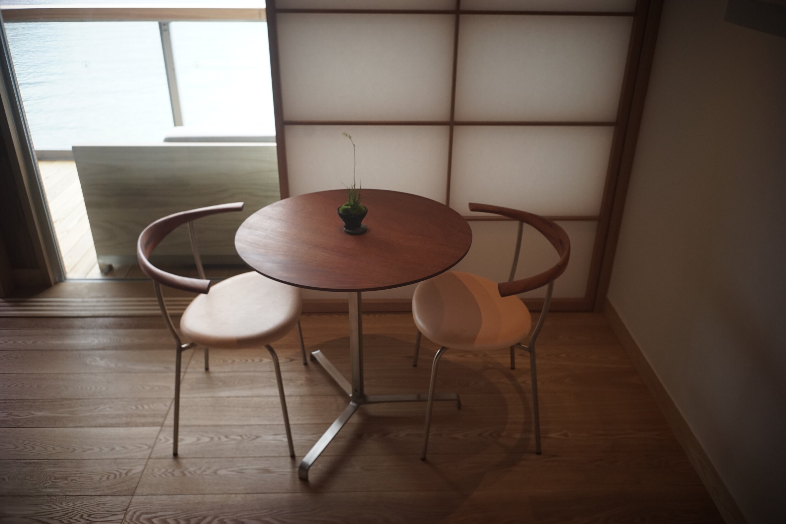 guntu table