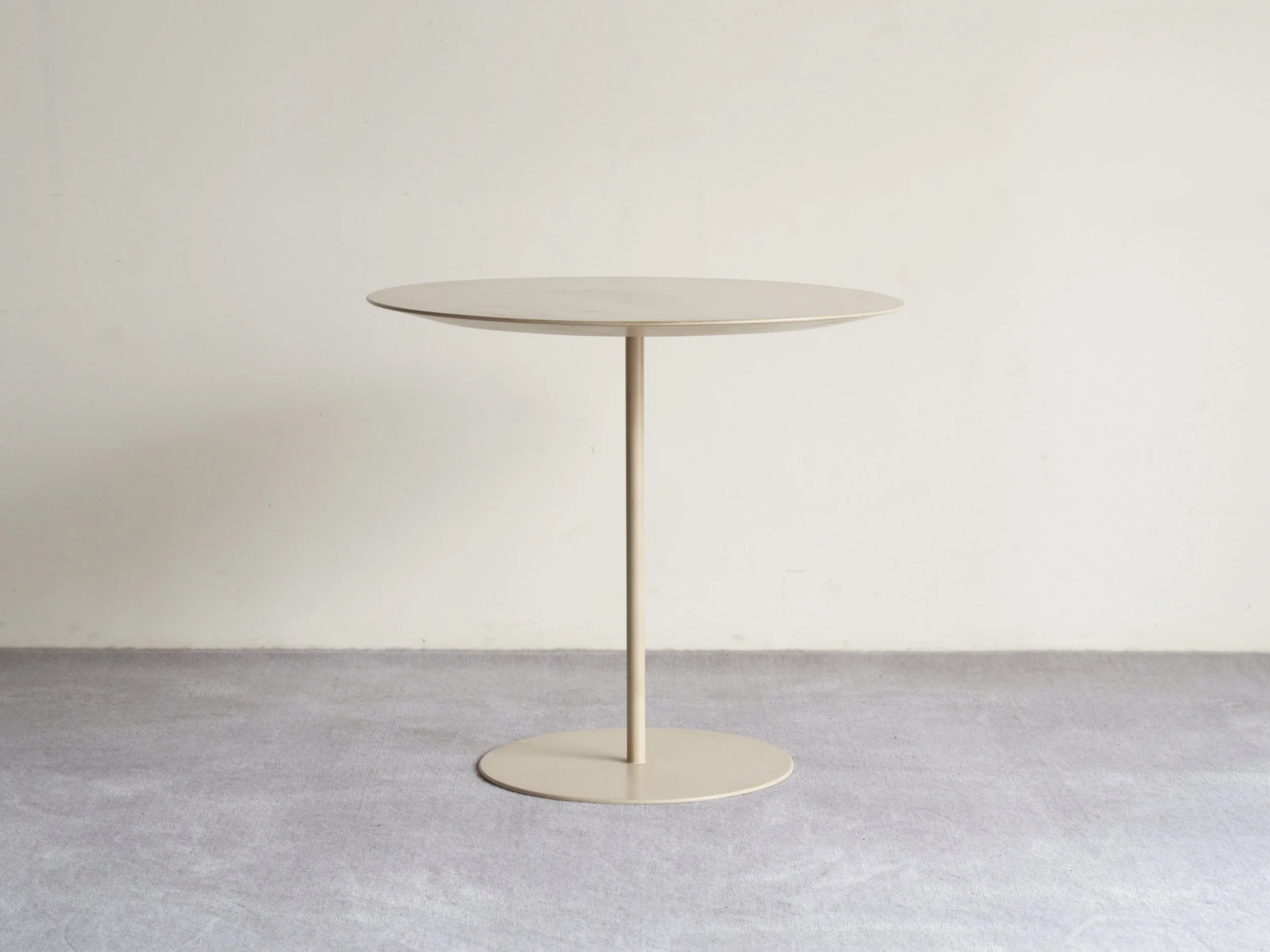ROUND TABLE  白漆