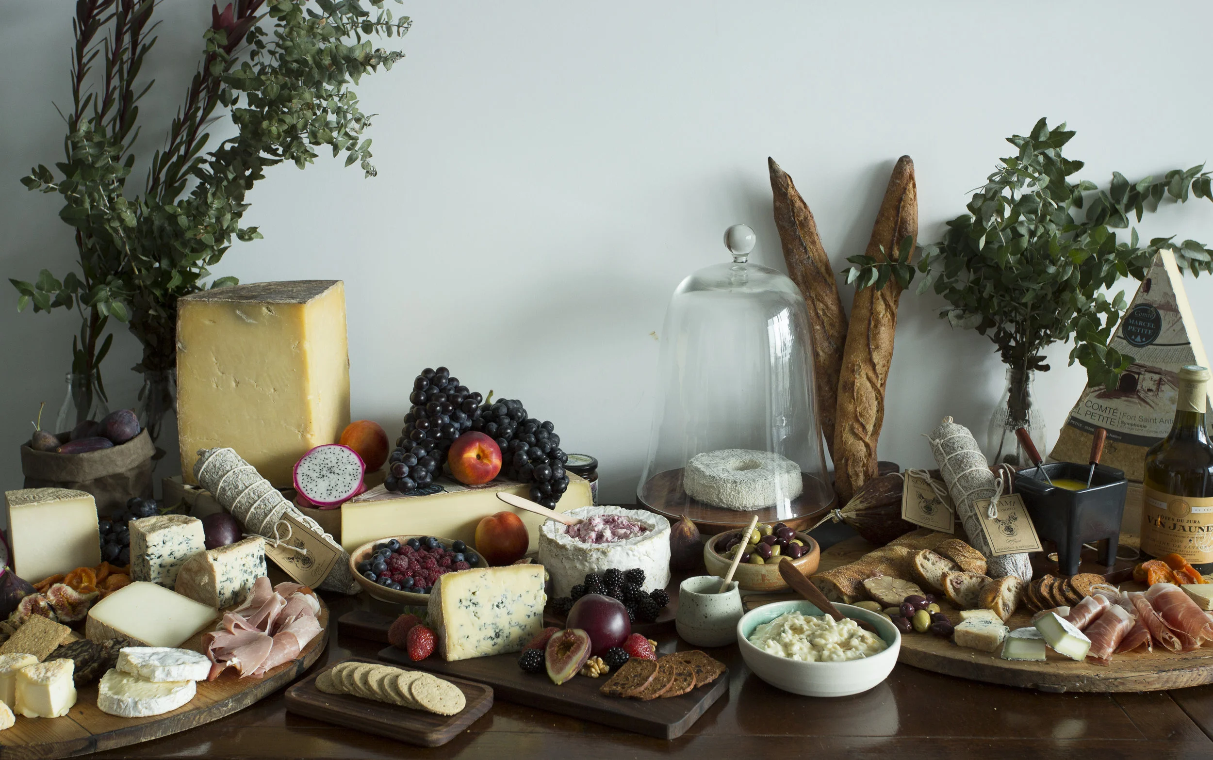 Grazing table for 50