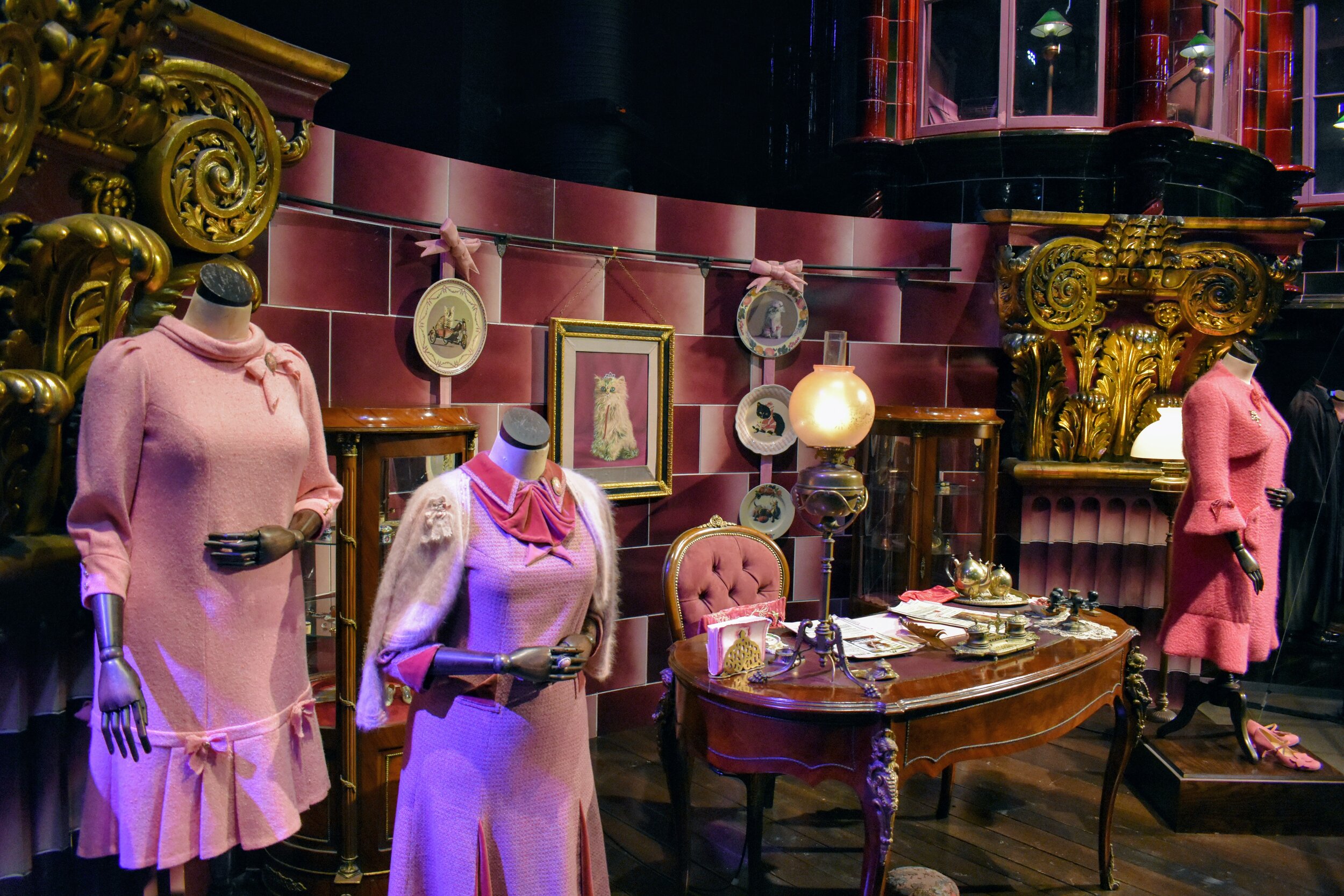 Professor Umbridge's Office &amp; Costumes