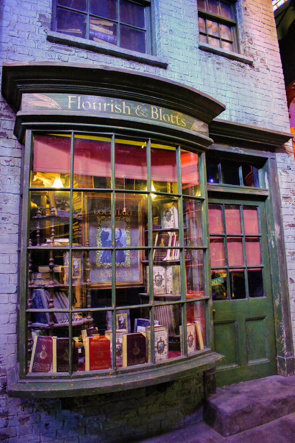 Flourish &amp; Blotts Bookseller