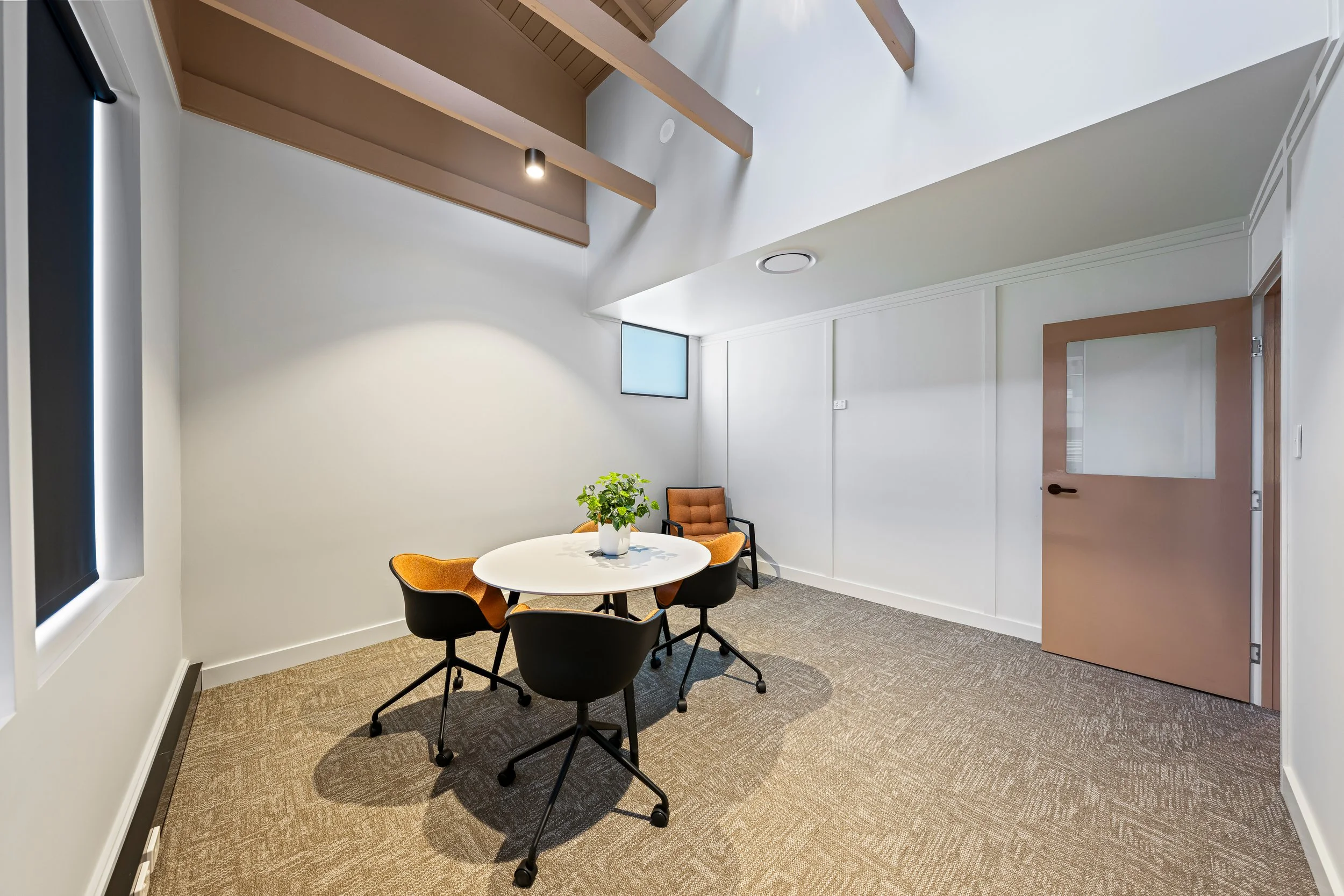 Suite4-2.jpg