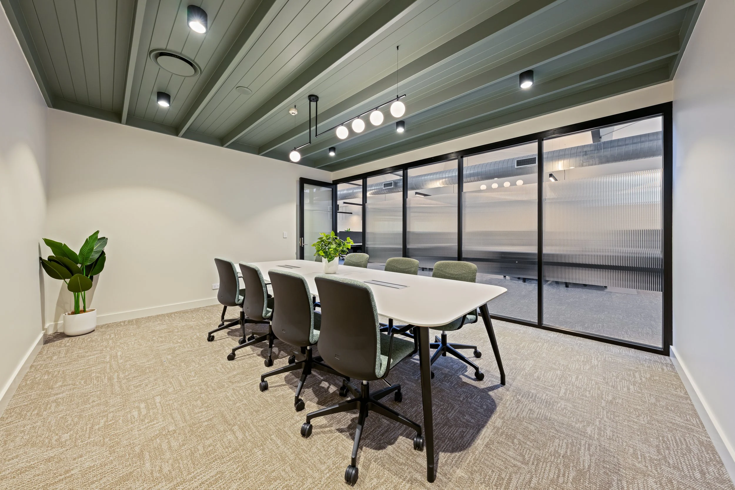 Suite2-6.jpg
