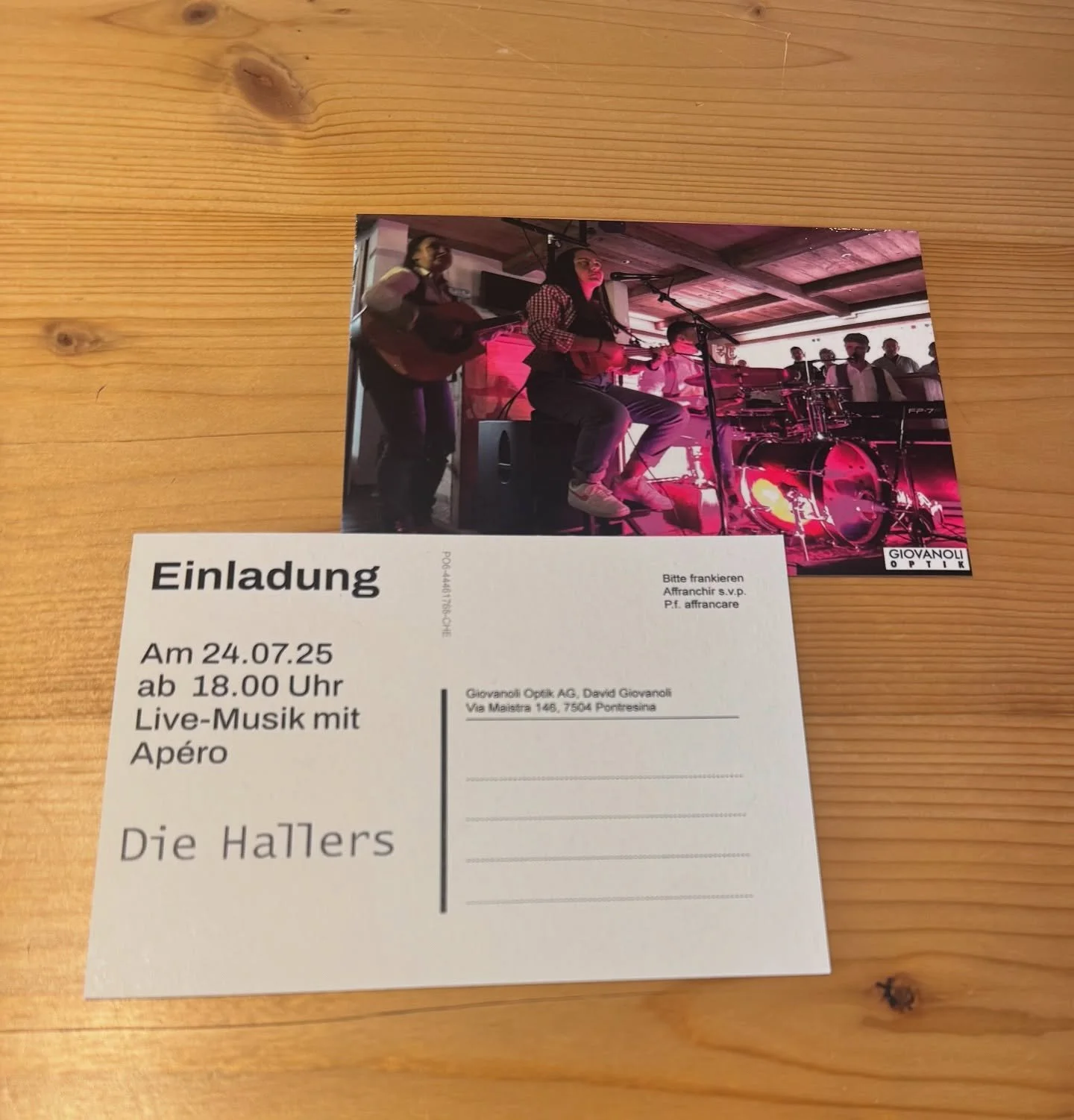 Am Donnerstag 24.07 ist es endlich wieder so weit!🥳
Ap&eacute;ro und Live-Musik ab 18:00 Uhr🍻

Save the date, wir freuen uns🫶🏻
&bull;
&bull;
&bull;
#giovanolioptik #pontresina #laretmarkt #musik #apero #diehallers #liveevent #goodvibes #s&uuml;dt