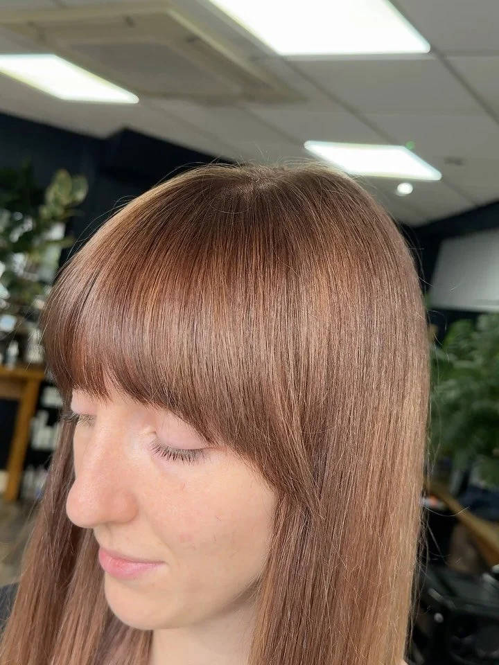 Tanya is crushing it with her latest looks! Check them out and book now! 🍁🤎🌈 #autumnhair #rainbowhair #bixiehair #bristolsalon #bedminstersalon #bristolhairdresser #hair