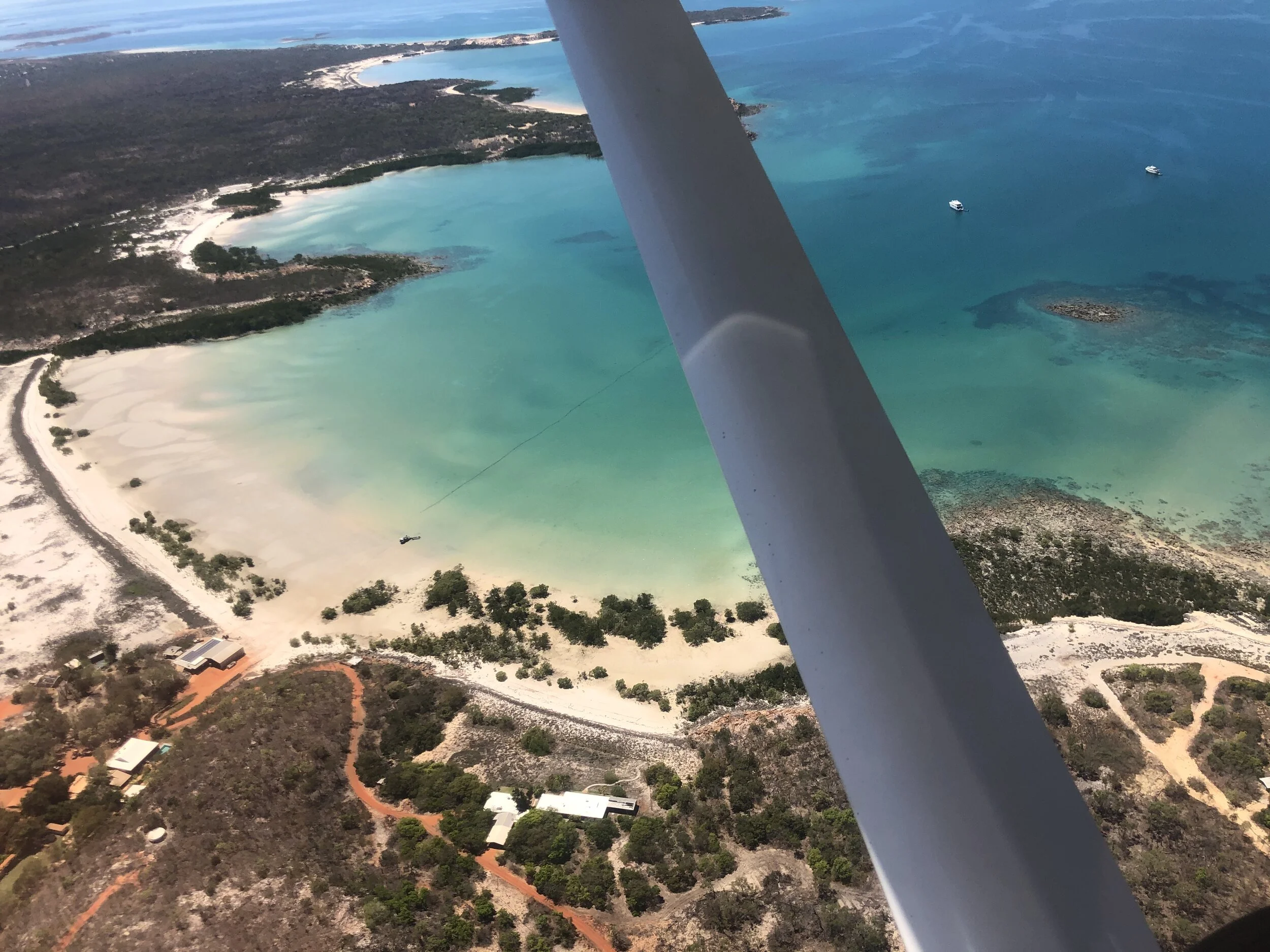 10 BEST THINGS TO DO IN BROOME &amp; THE DAMPIER PENINSULA  - BIG BUS TOUR &amp; TRAVEL GUIDE