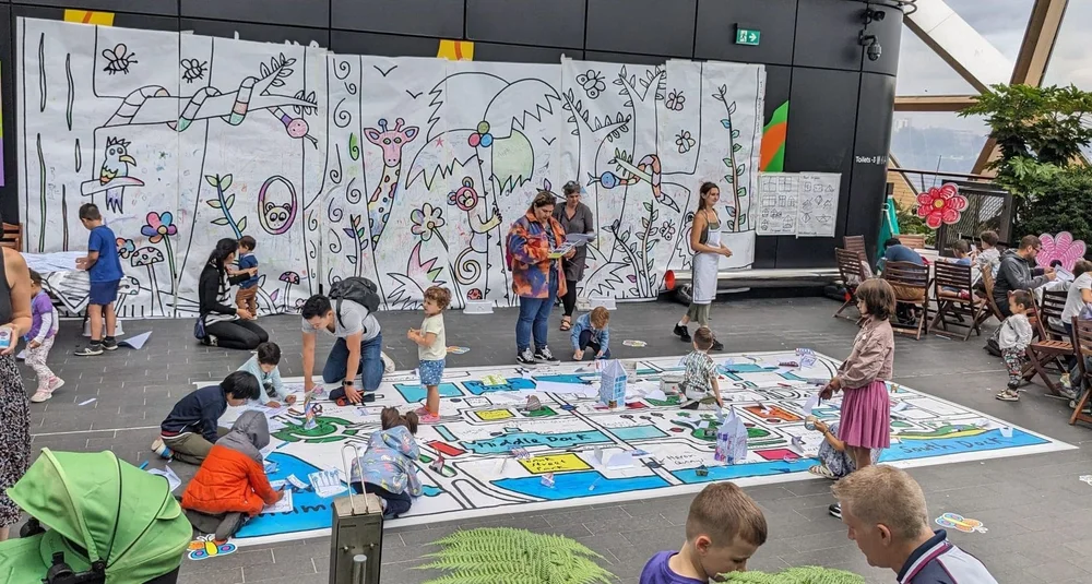 A-line-art-colour-wall 1.jpeg