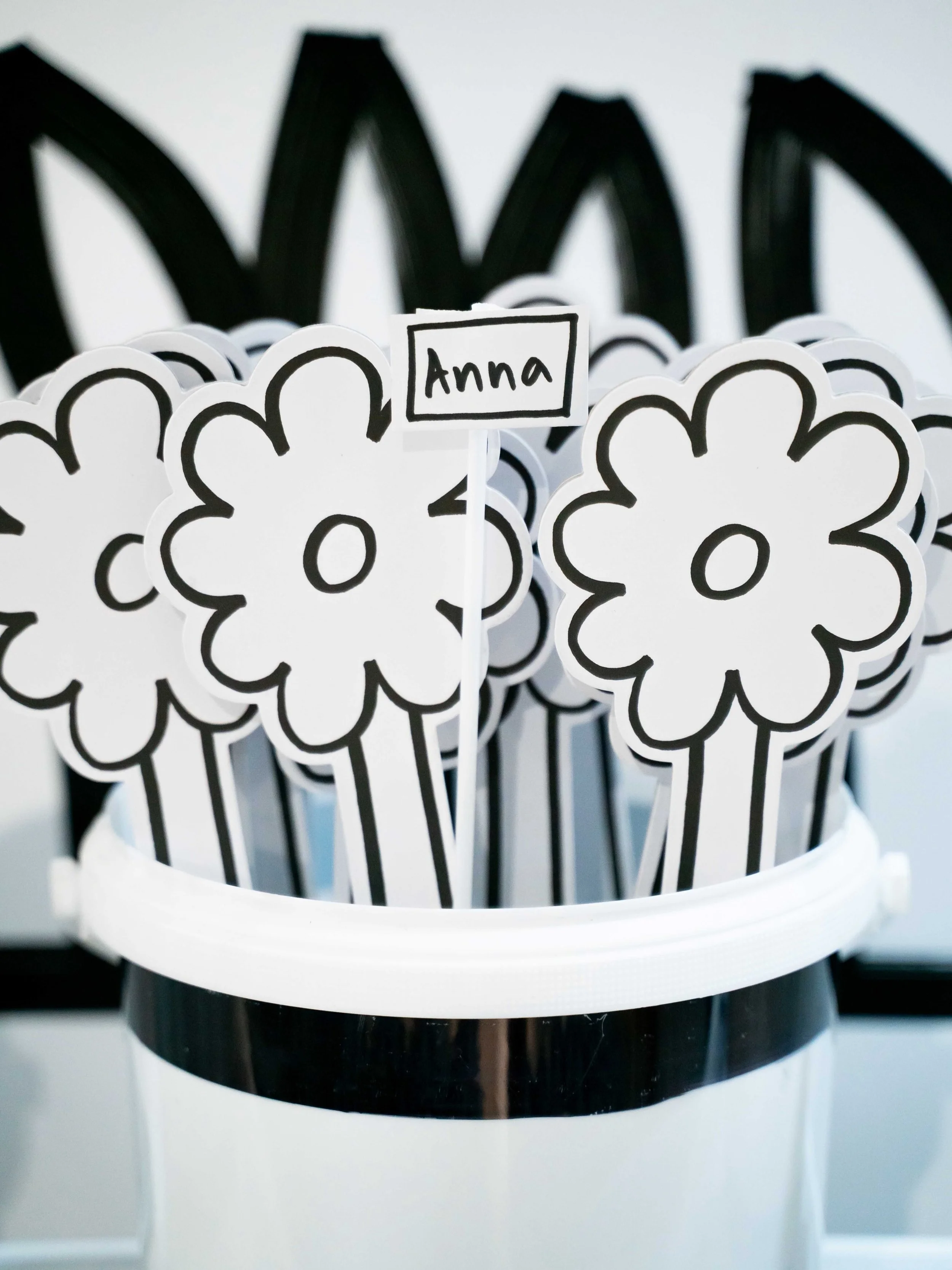 Celebrating the Anna flower today! #alineflorist #alineart #anna #handdrawnflowers