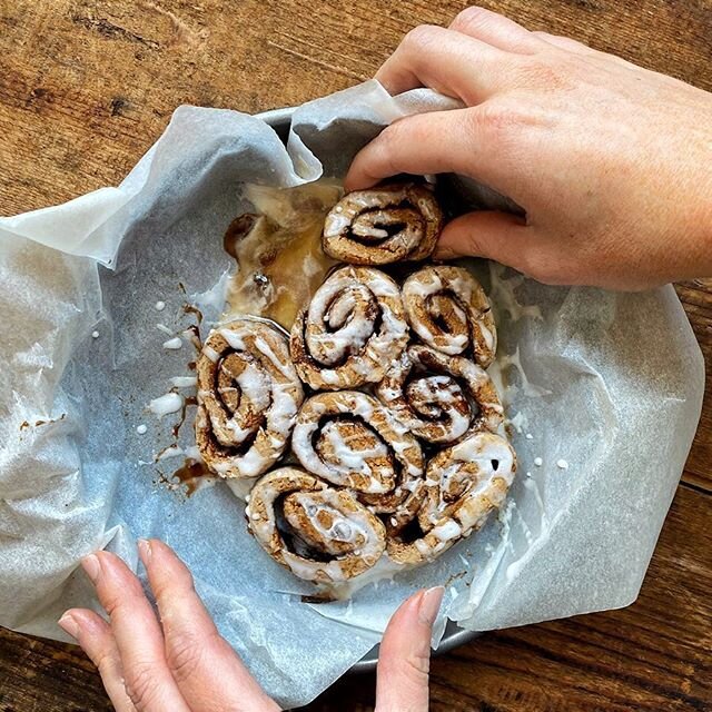 Homemade Sticky Cinnamon Rolls with no yeast.

Last week, I managed to get my hands on some yeast and over the long weekend, as you saw from my stories, I spent some time in the kitchen baking &amp; developing this recipe. Now I couldn&rsquo;t seem t