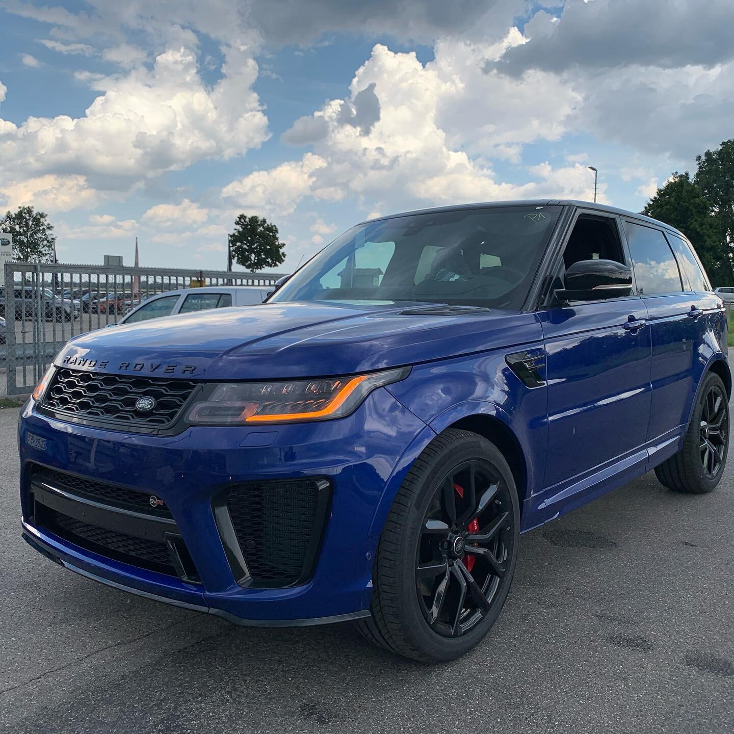 Range Rover Sport SVR🔥🔥
#autotransport 
#rangerover 
#rangeroversport 
#rangeroversportsvr