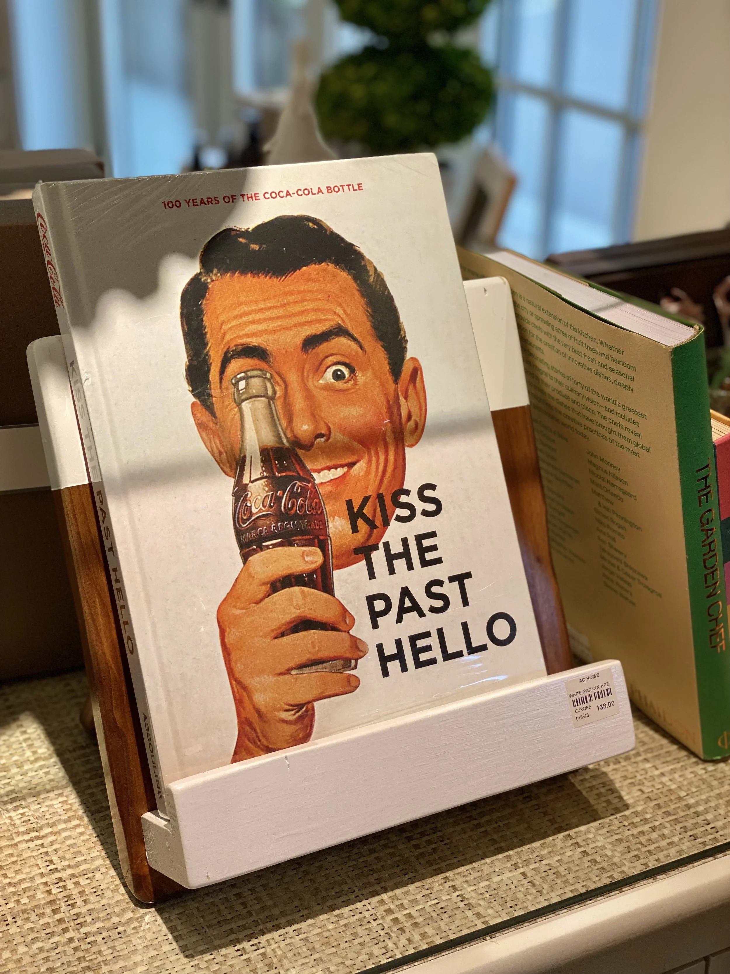 Ipad or Cookbook Stand