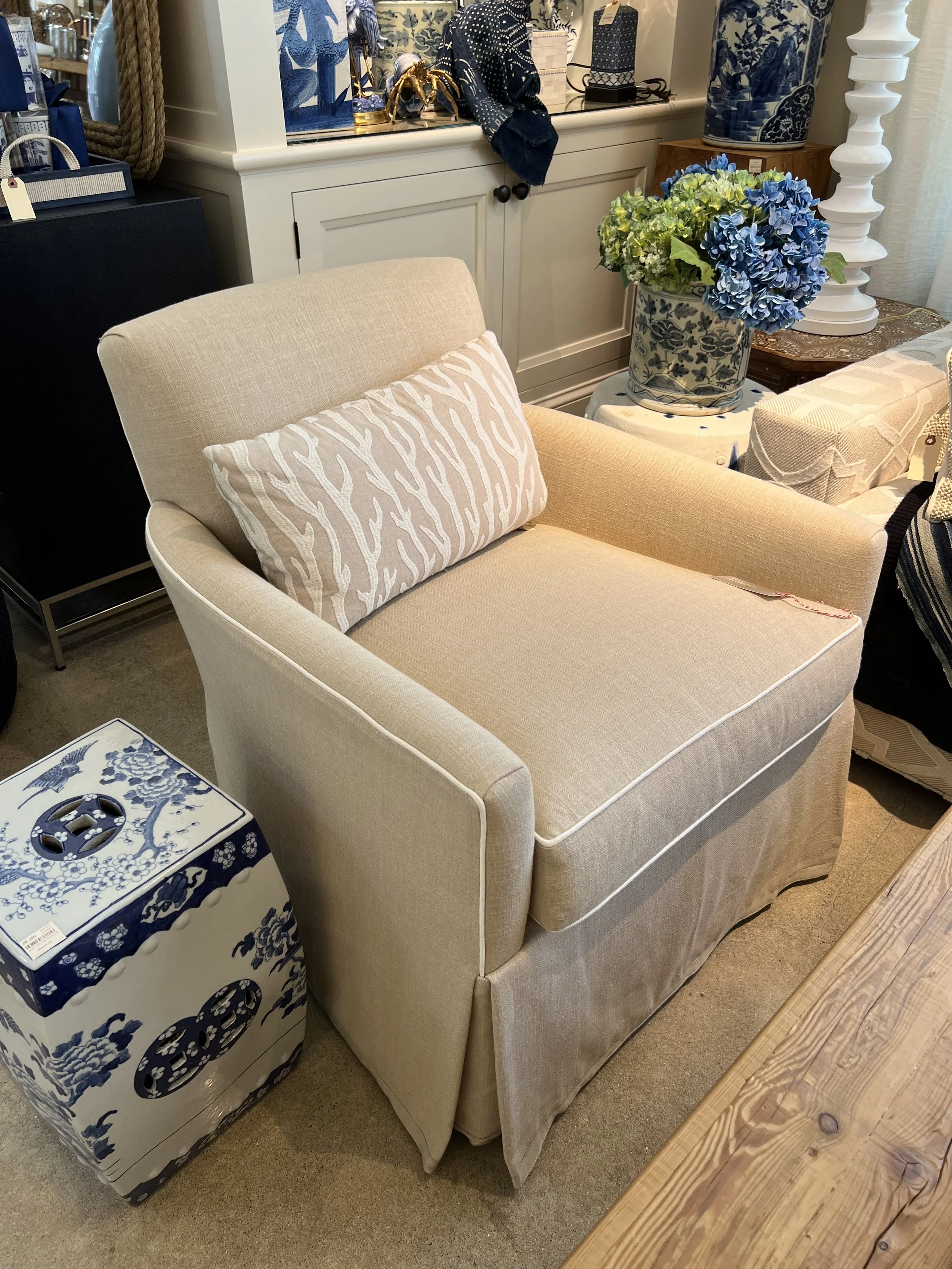 Natural and White Welted Arm chair