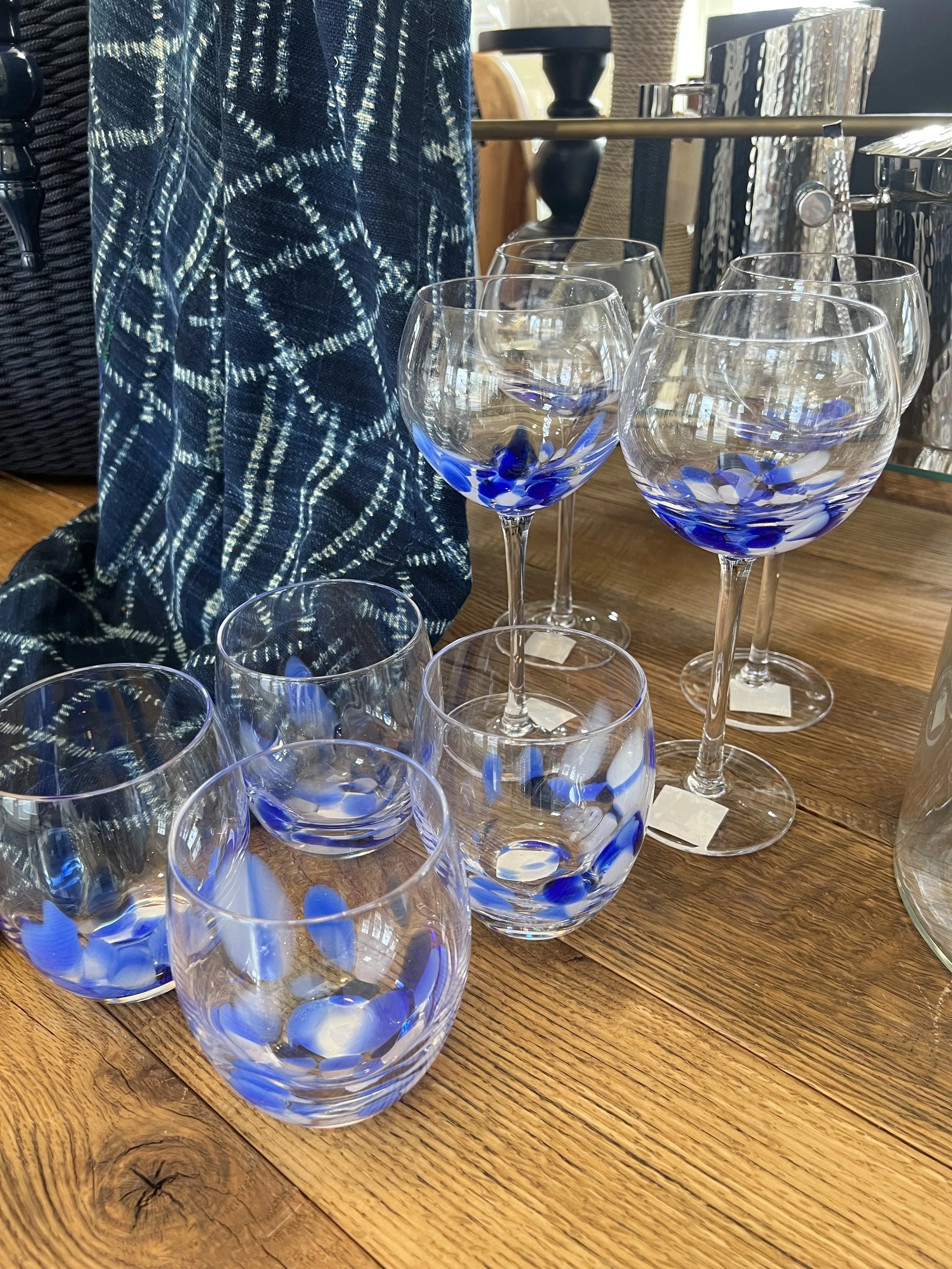 Green & White Goblet/Stemless Wine Glasses