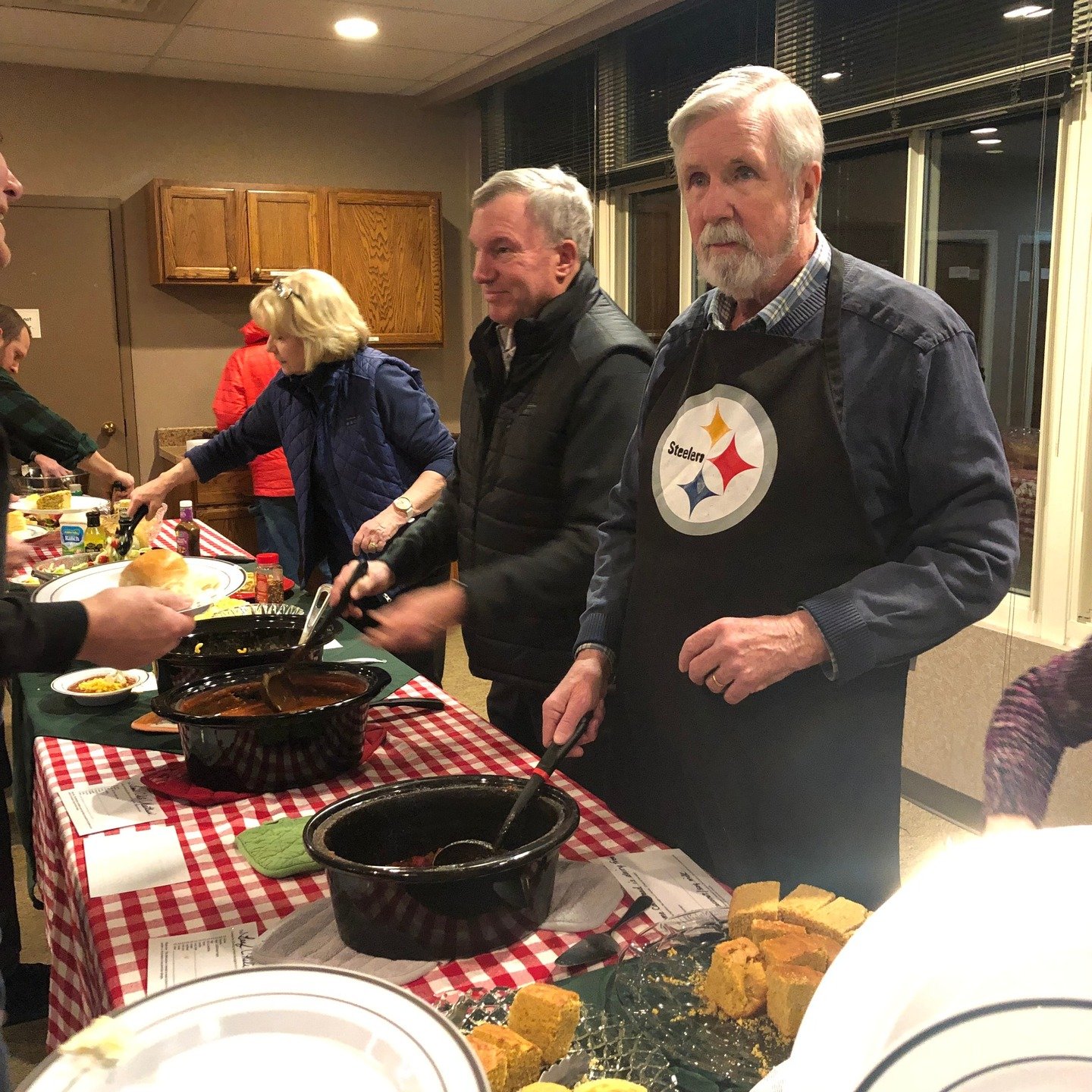 On January 24, 57 members of the congregation enjoyed a chili dinner while listening to jazz music performed by Alton Wong, a graduate student at WVU on a cold January evening. A big thank-you to everyone who attended and volunteered at the event!