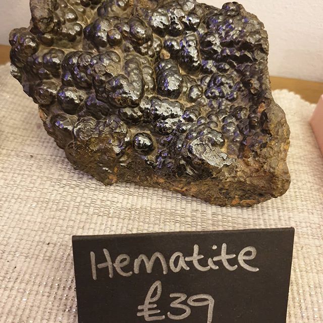 Raw heamatite

#raw #natural #hematite