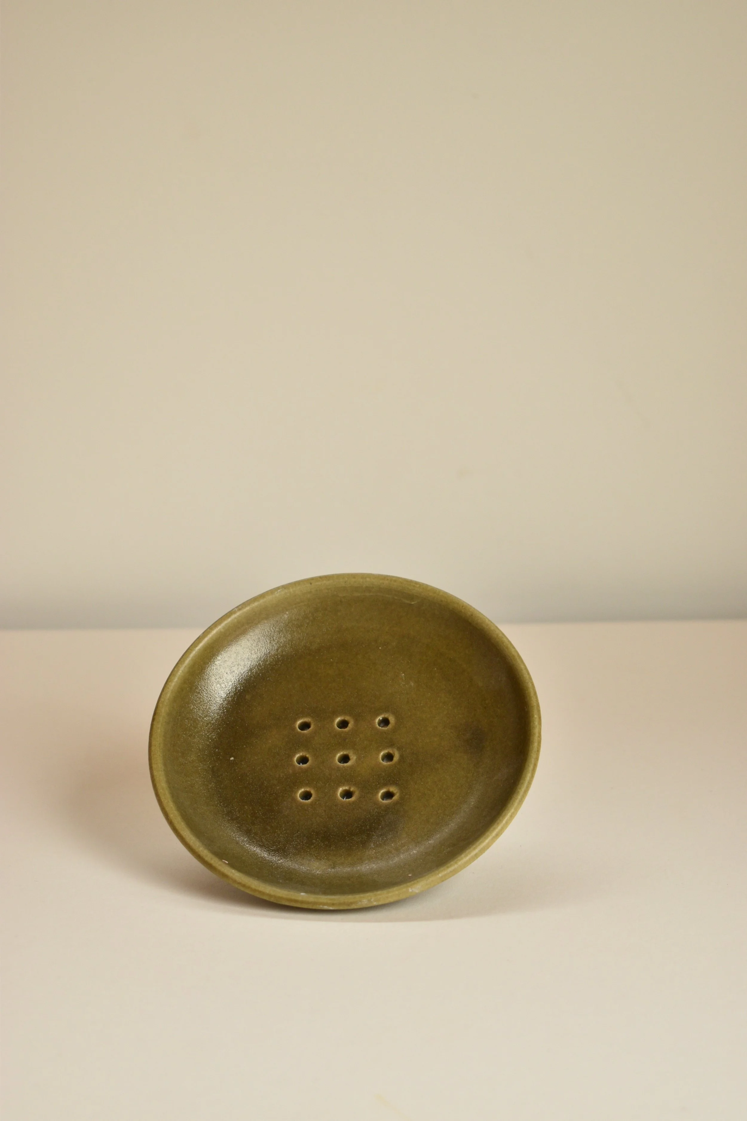 71 - Soap dish - Olive Oil