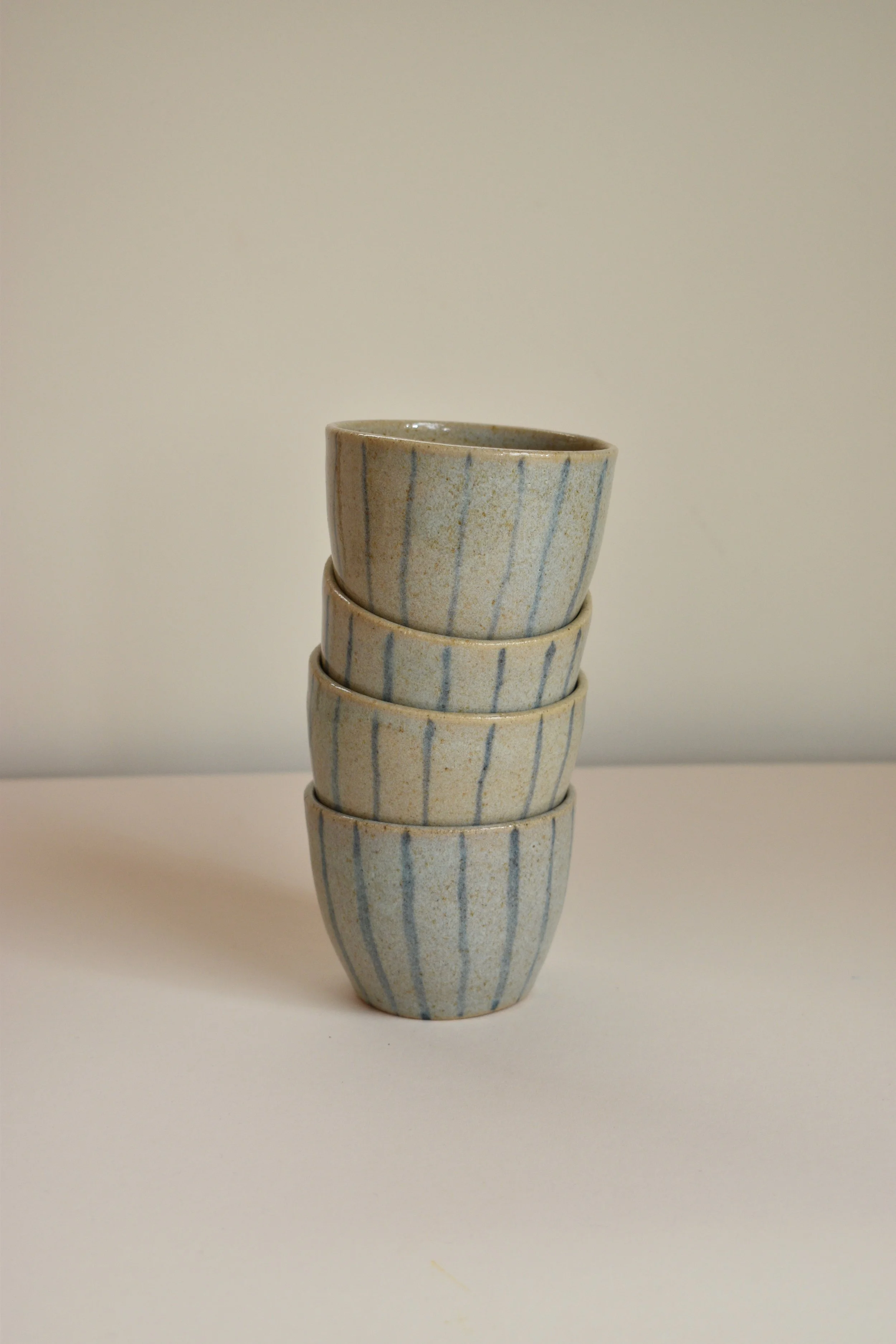 20 - Beaker - Blue Ecru