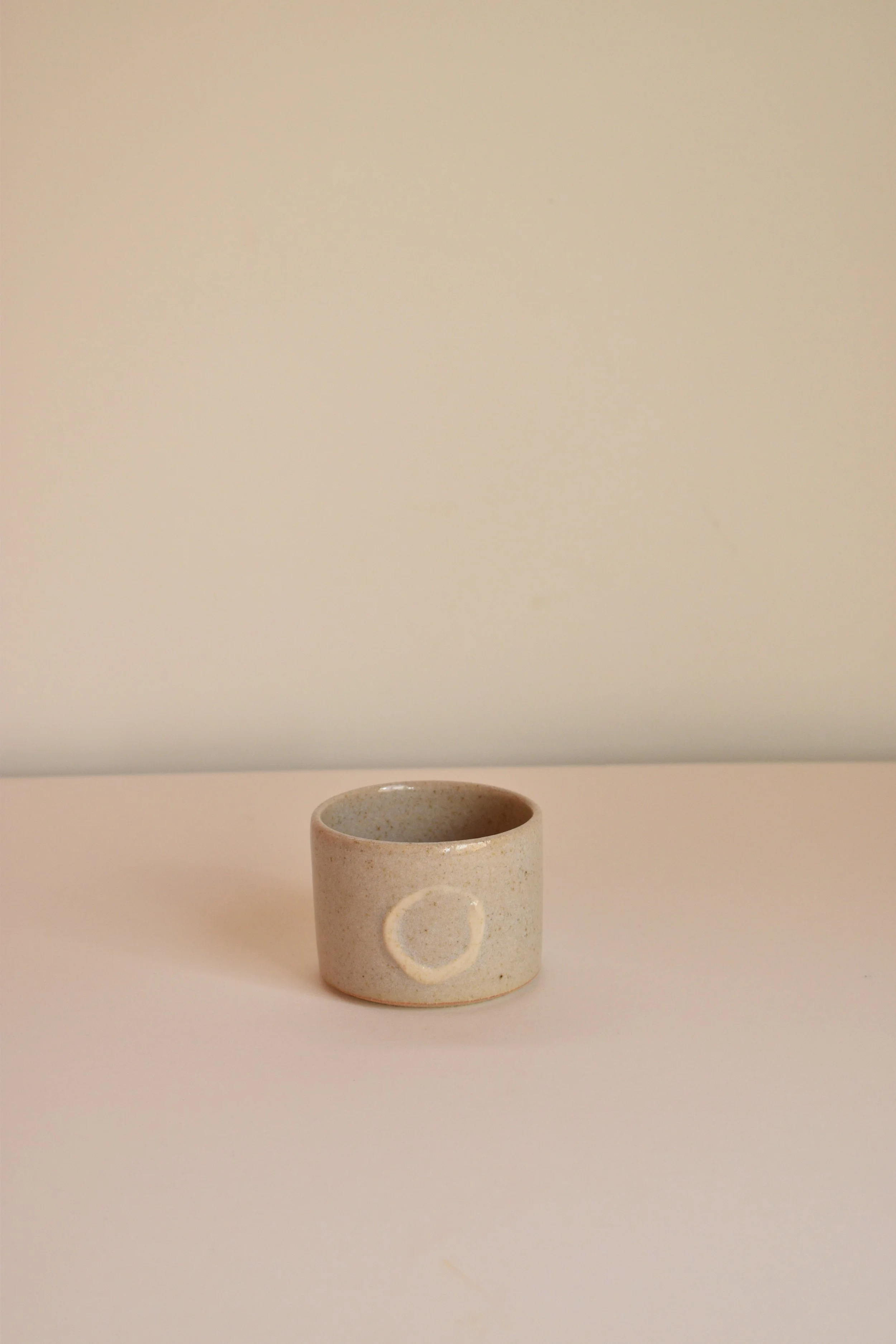 14 - Cup - Ecru slip