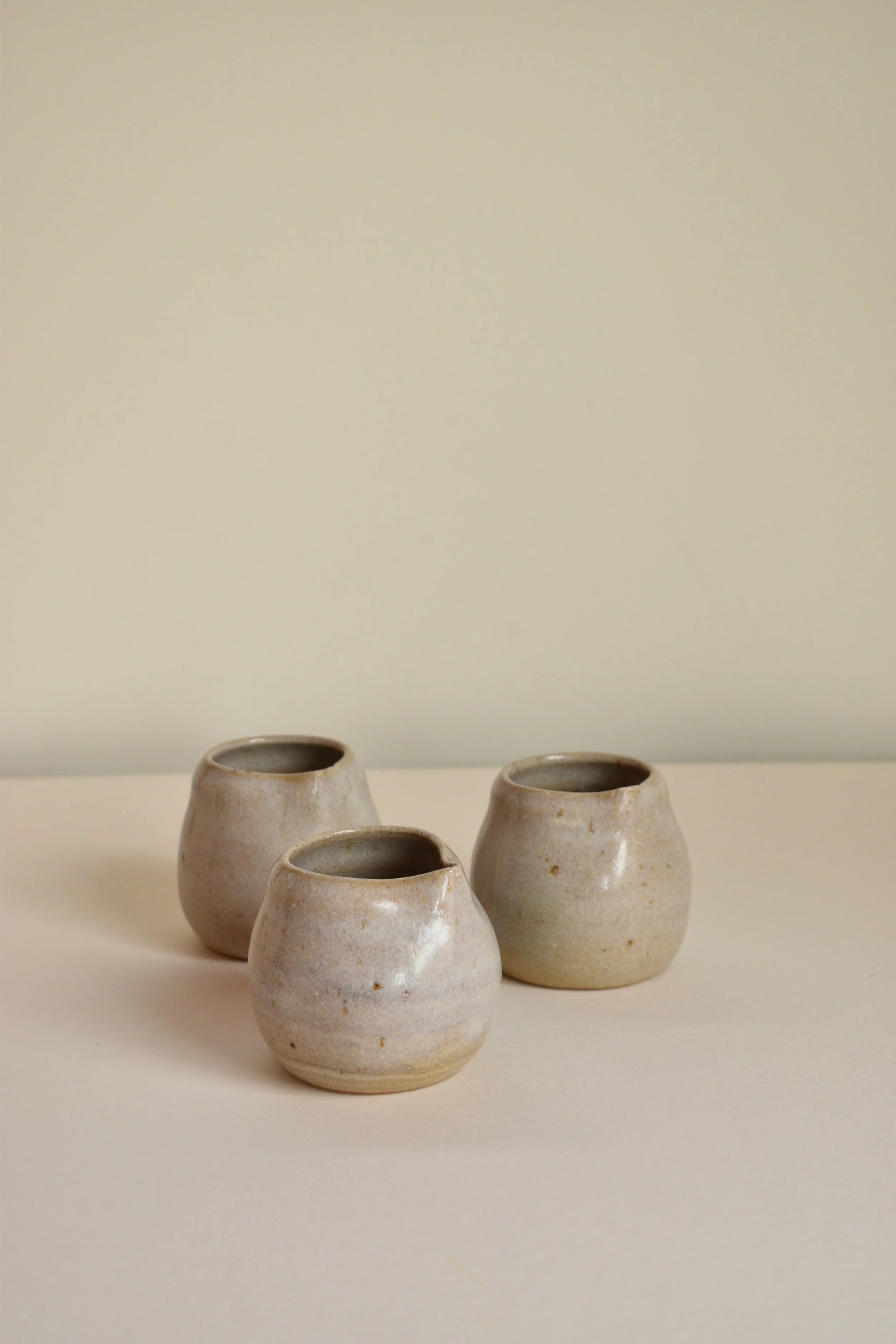 5 - Mini pourer - Ecru