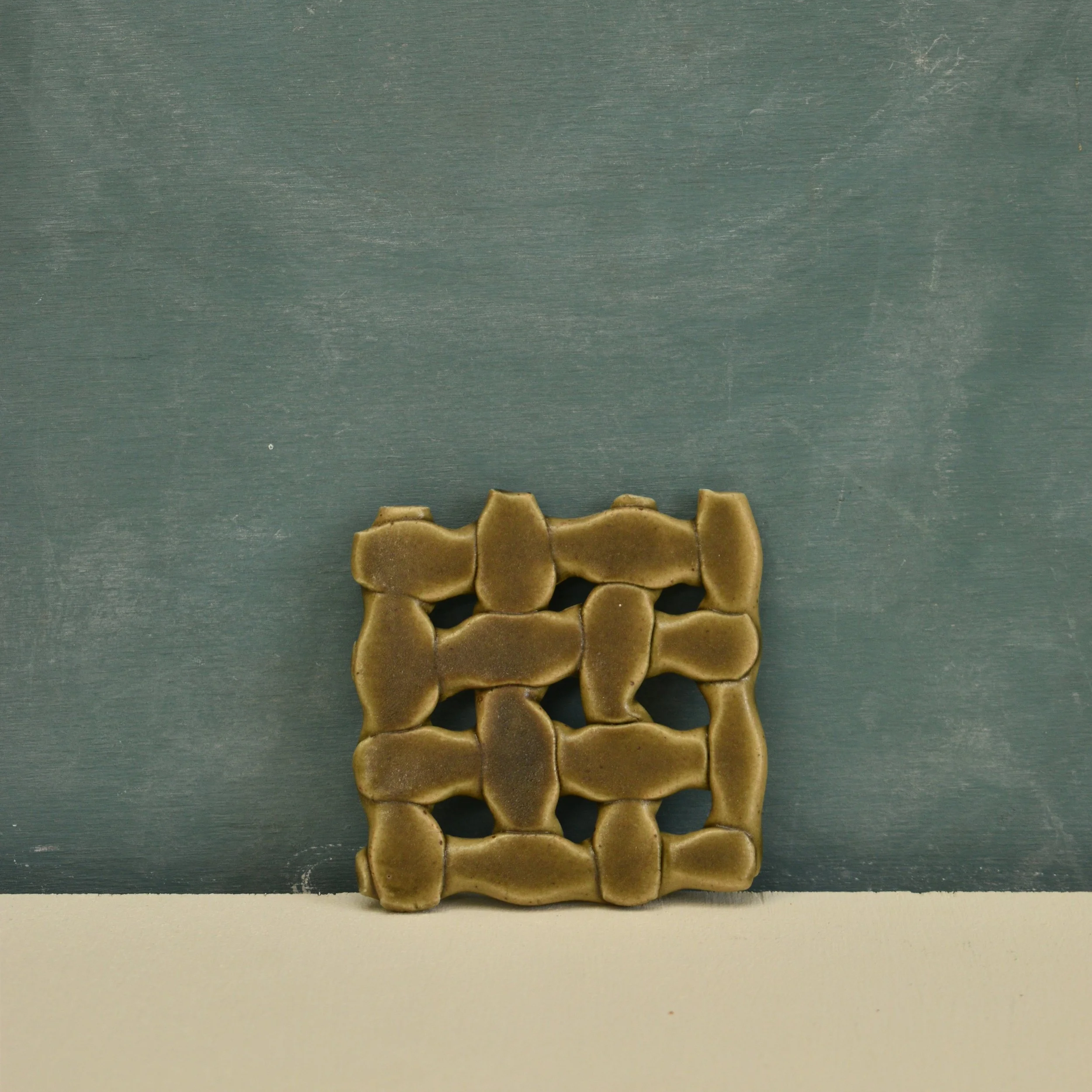 Square Clay Weaving - Olive Oil 7