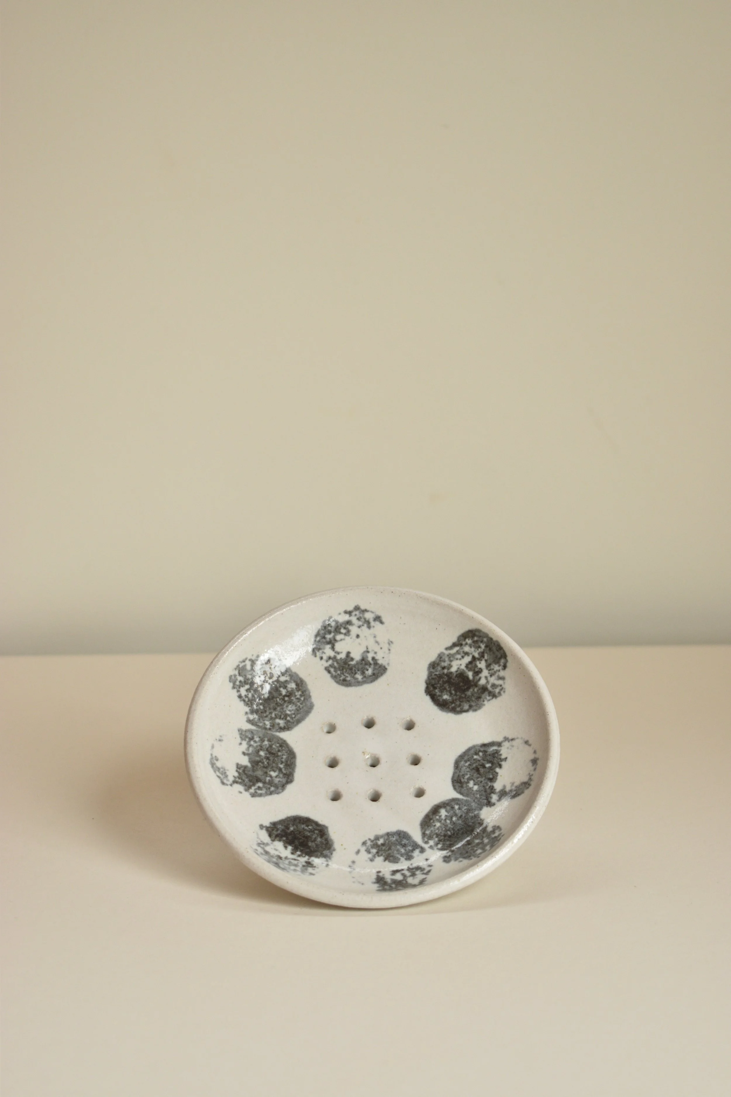 36 - Soap Dish - Tin white