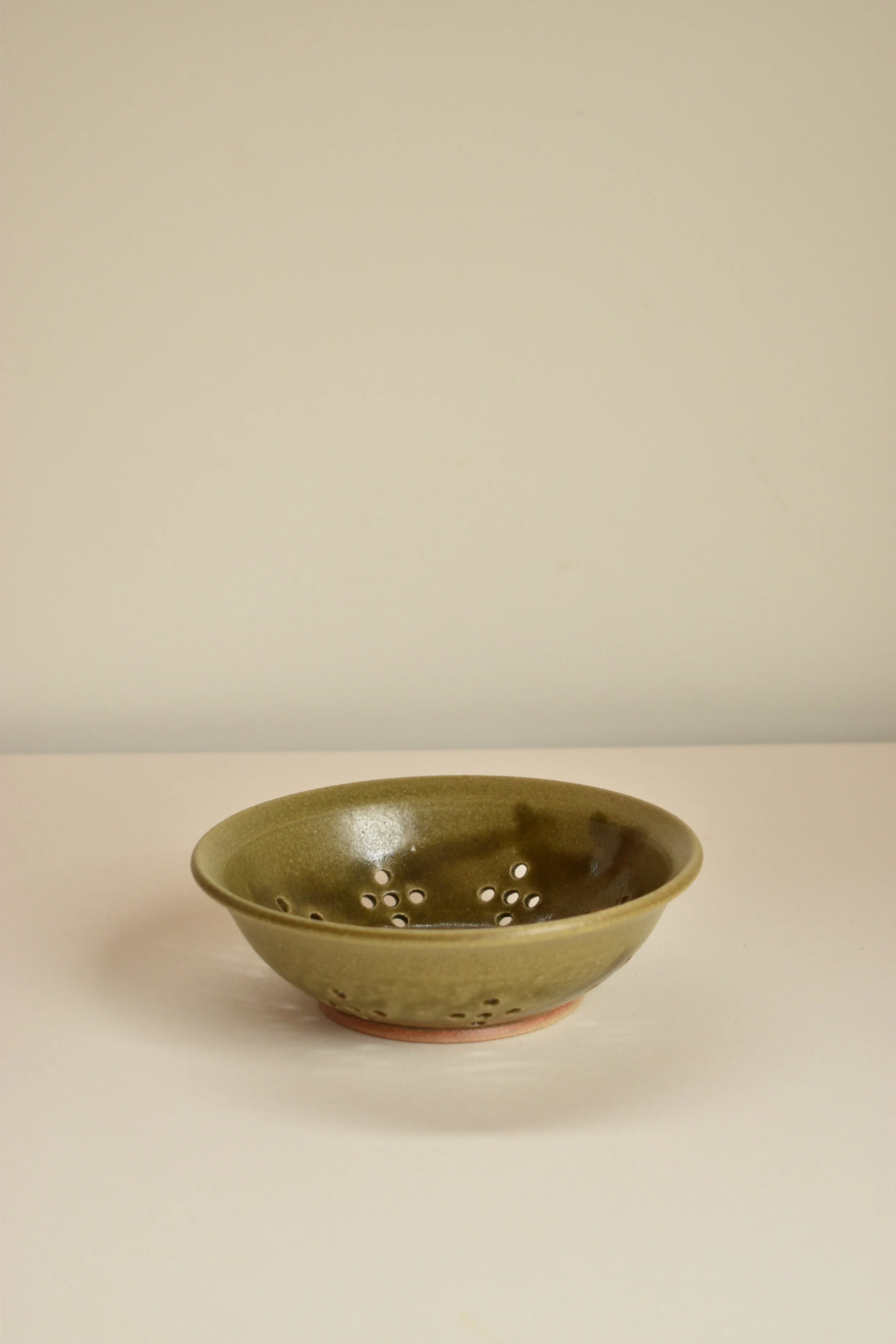 73 - Mini forage bowl - Olive Oil