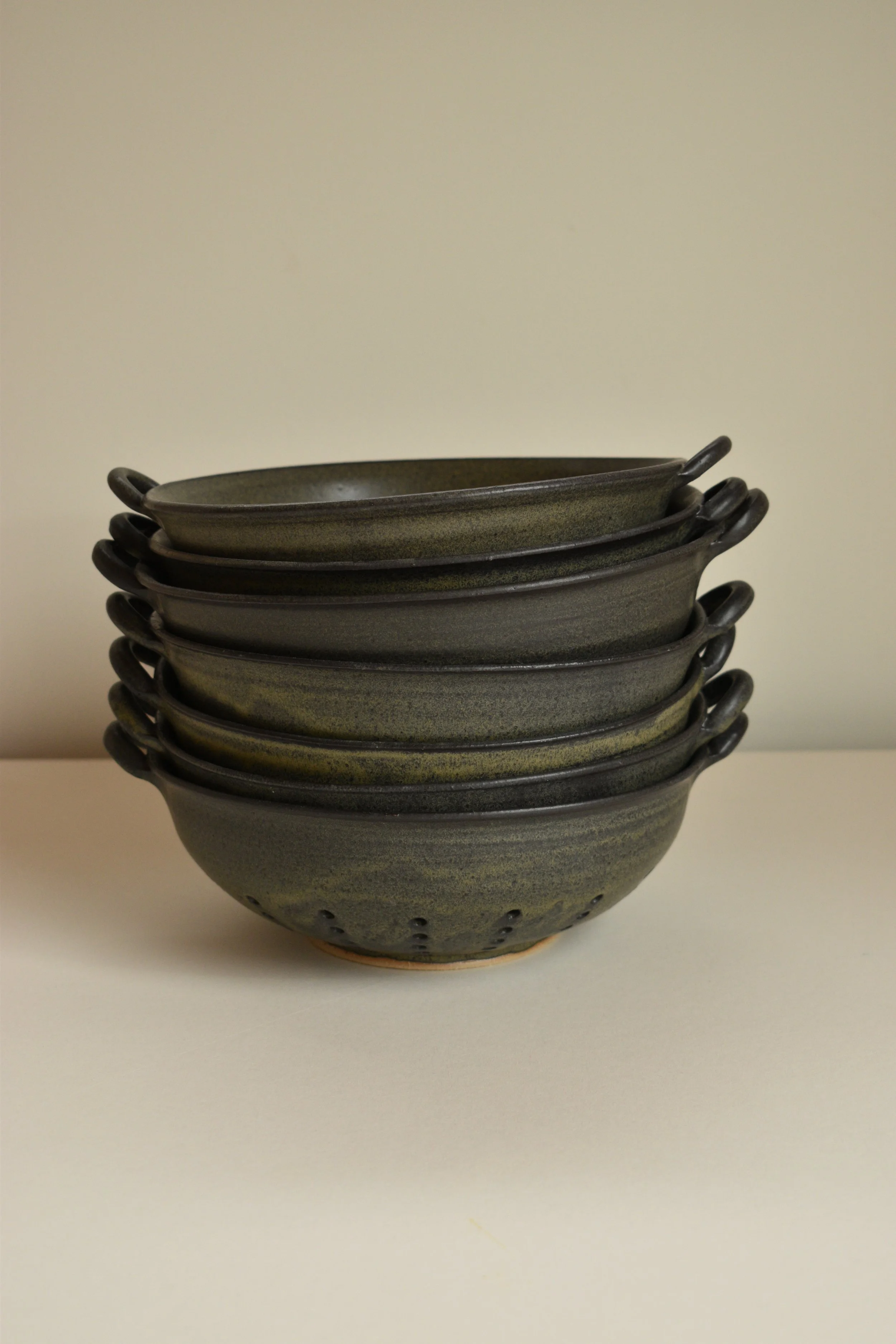 89 - Forage bowl - Dark peak