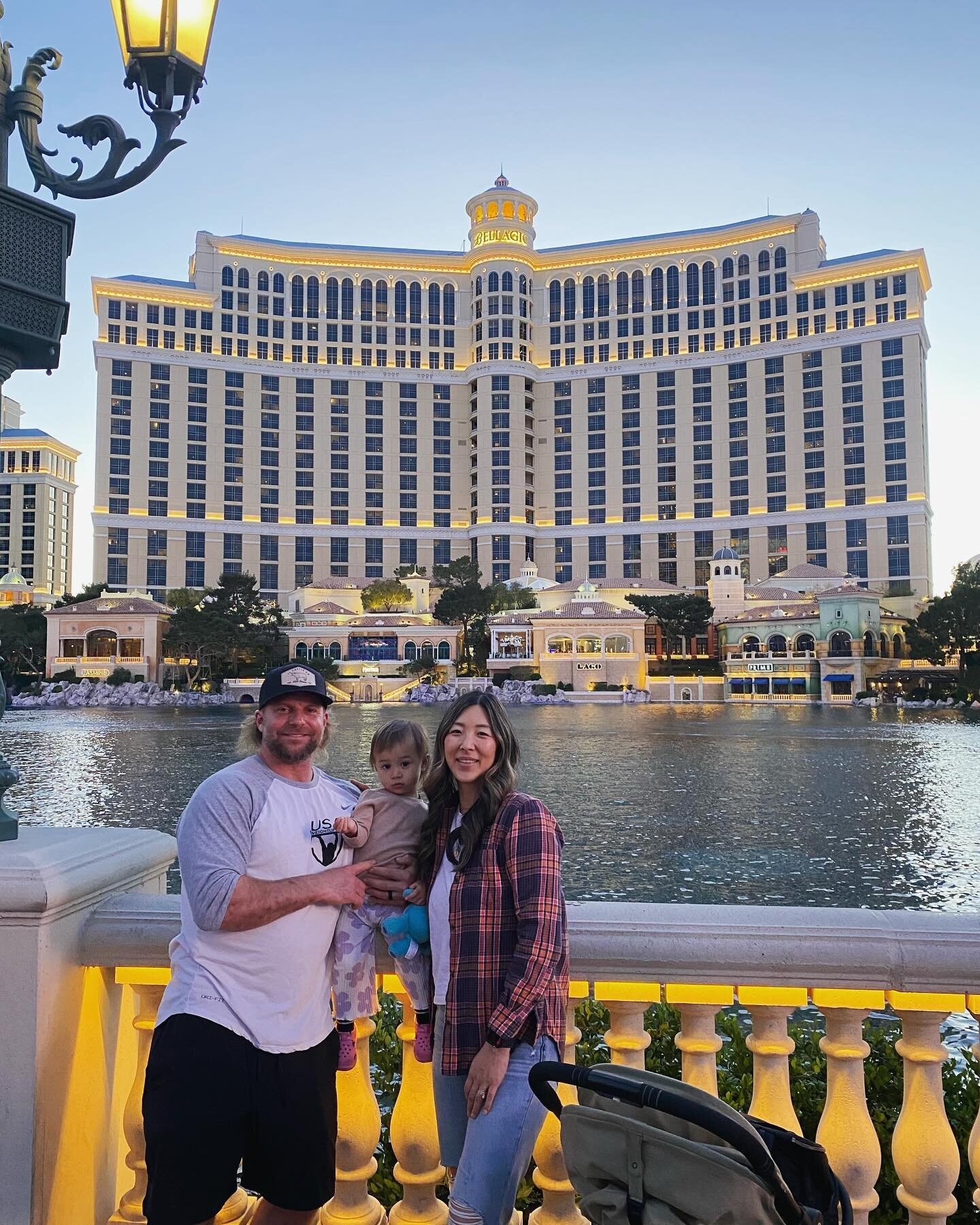 Aspen&rsquo;s Vegas vibe was everything.  We packed so much in 4 days!  2 aquariums, a pet comedy show, the Hoover Dam, Bobby Flay&rsquo;s restaurant Amalfi, $40 lobster rolls, the Bellagio fountain show, the Eiffel Tower, the Statue of Liberty, Cont