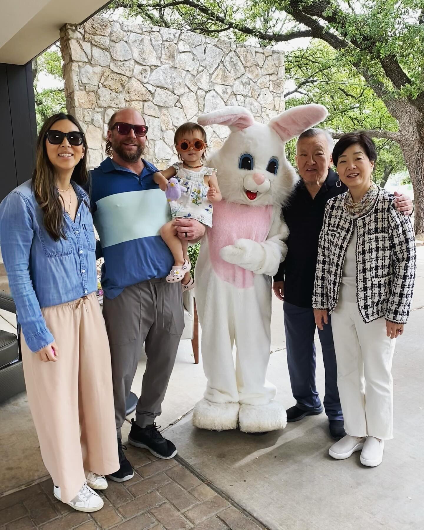 We barely made it through brunch but we were able to squeeze in a few family pictures, thanks to the Easter Bunny. 🤪 Happy Easter everyone!  May this season bring you hope for a second chance or a new beginning in Him ✝️❤️🪺

#happyeaster #easter202