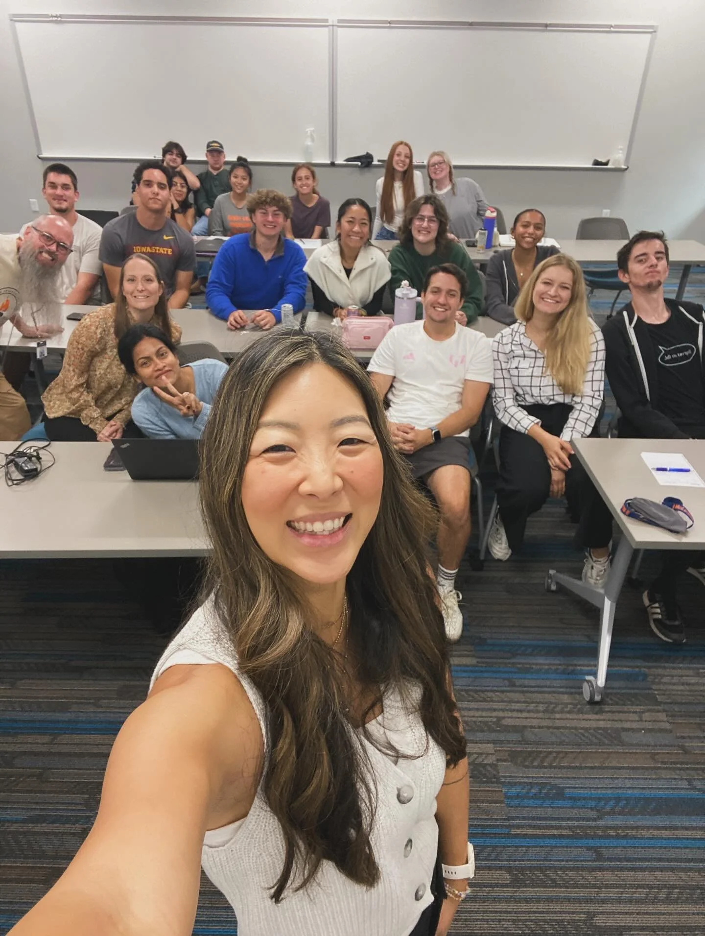 I had the privilege to lead one of my favorite workshops this morning for the Presidential Scholars at MCC &mdash; Leading From Within. ❤️

The most important person you lead every day is yourself.
Your thoughts, your energy, your choices&hellip; tha