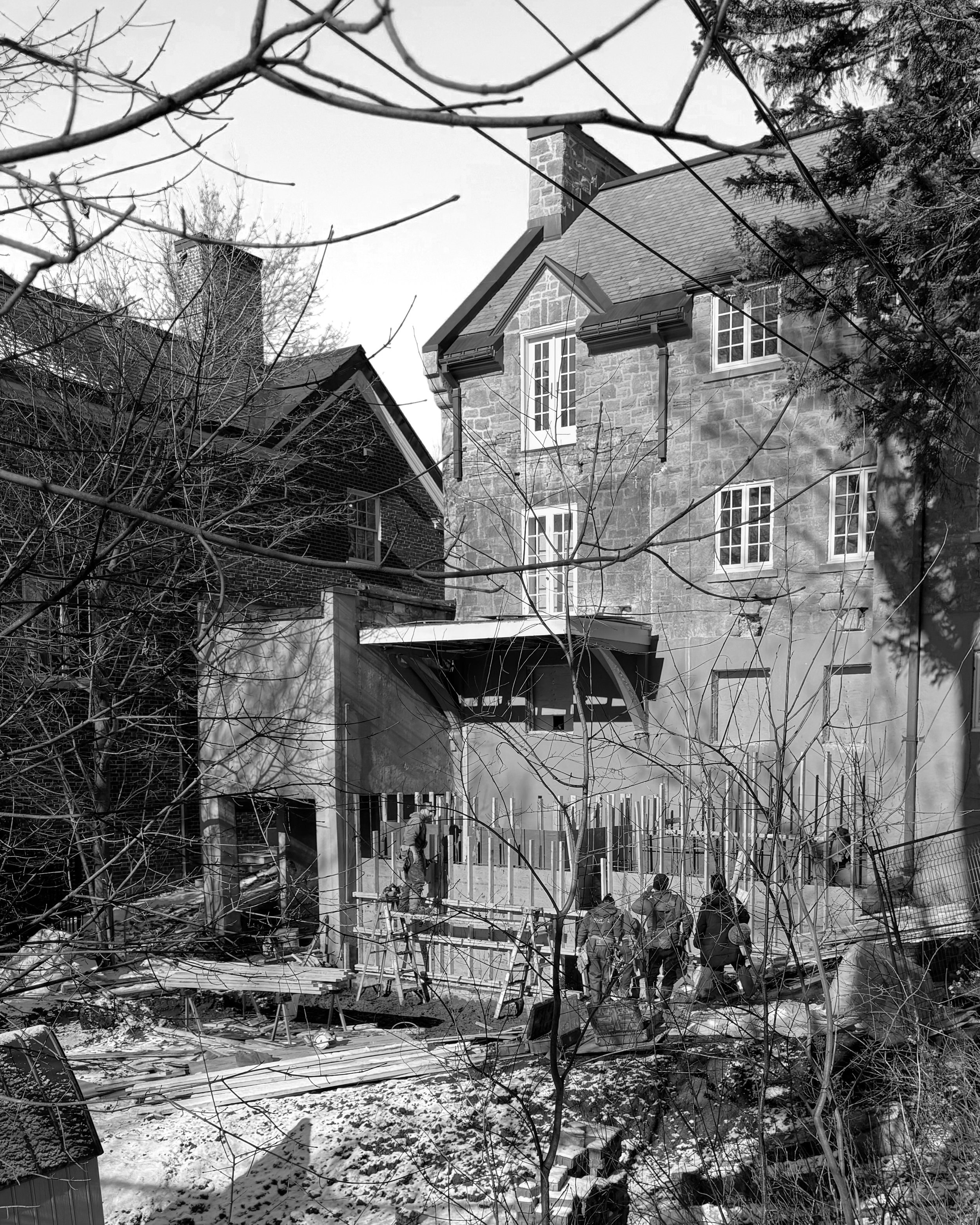 Résidence Montrose  &emsp;&emsp;<i>Montréal, QC</i>