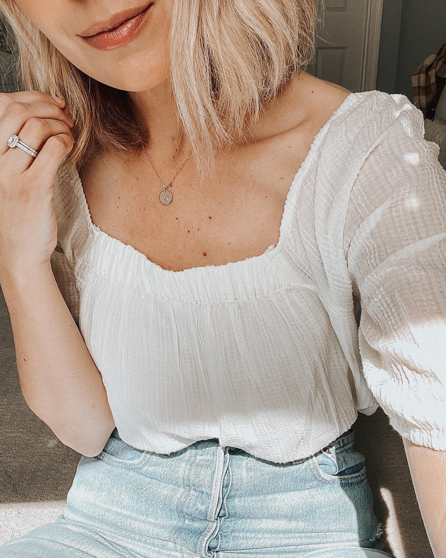 I know reels are all the rage, but I&rsquo;m still a sucker for a good in the moment  selfie. 

The @able Mother&rsquo;s Day sale is happening right now and this pretty top in included.

Celebrate the mamas your life or treat yourself. 

Code MELANIE