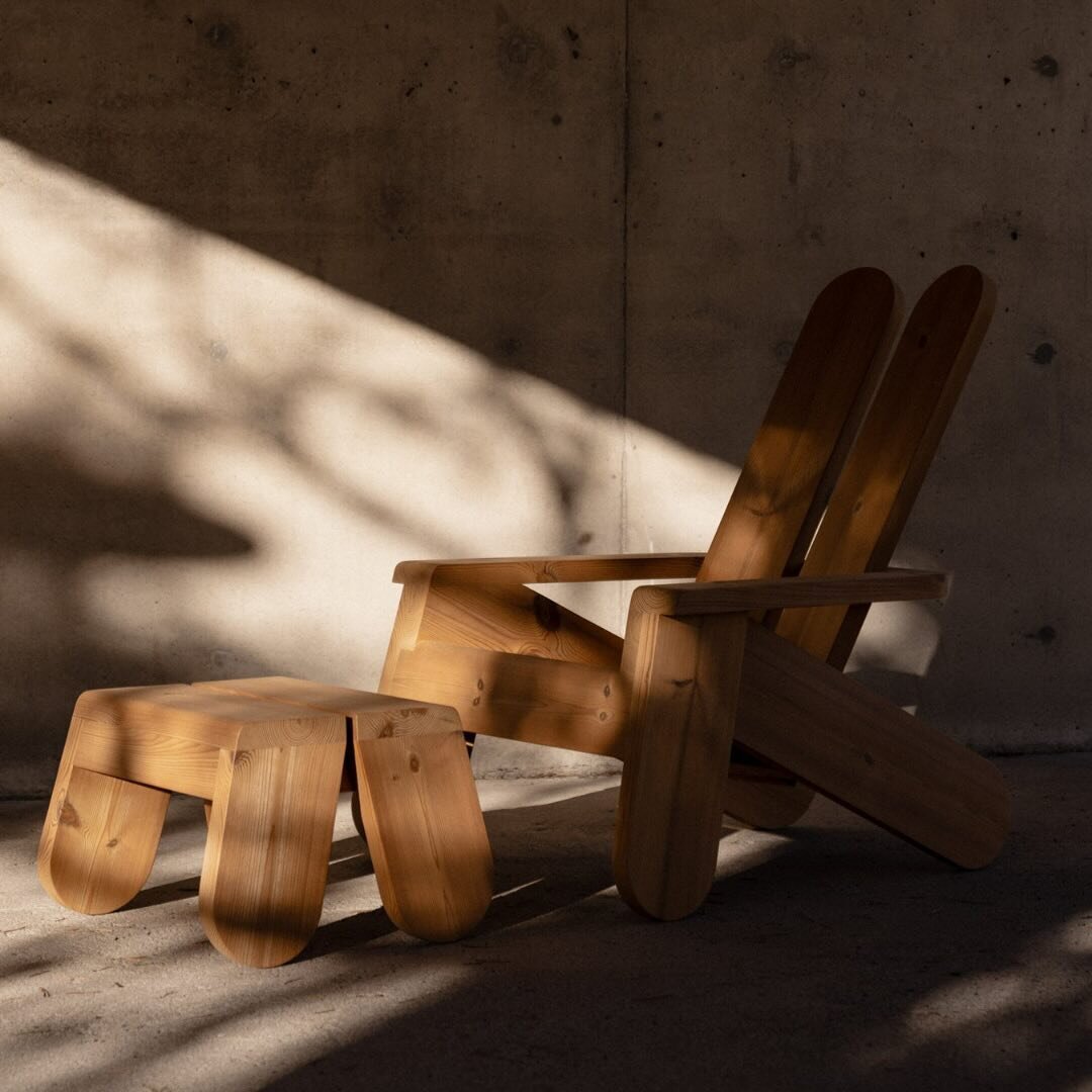 015 Peace Outdoor Lounge Chair 
by Vaarnii 

#vaarnii #peacechair #vaarniioutdoor #klaus #klausshowroom #klaustoronto #klausn #outdoorfurniture #outdoorfurnituredesign