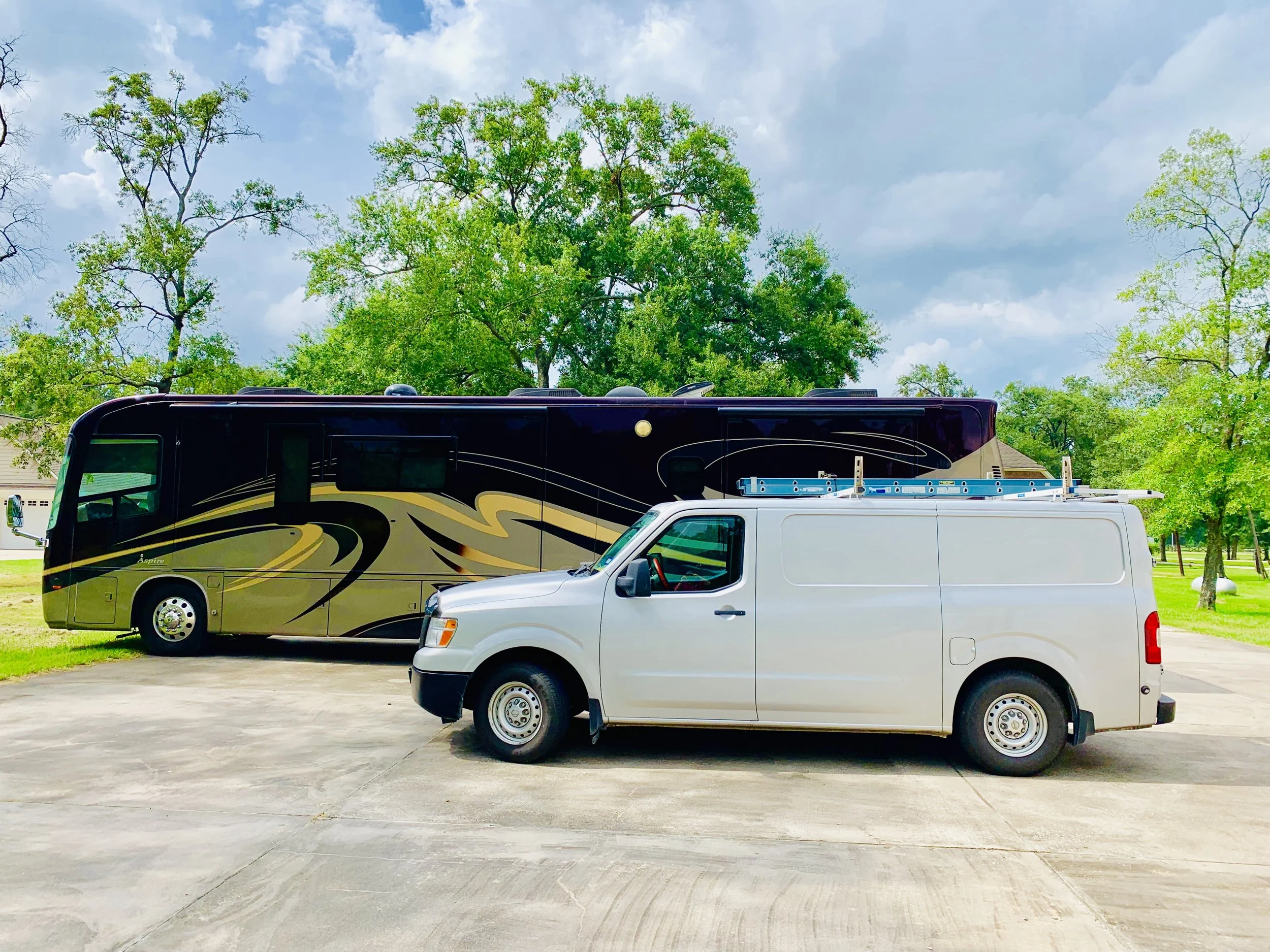 MOBILE RV REPAIR 2.jpeg