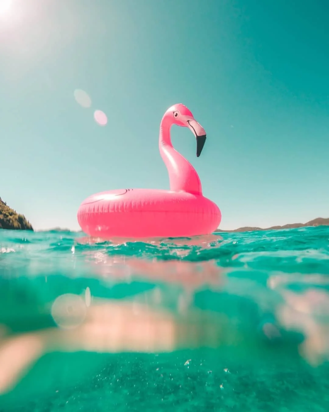 Here at StarDust Ldn we believe in the power of live events to transport you to new destinations through the provision of multi-sensory experiences 💥

So let us transport you to the beach this September at our Brick Lane Beach Brunch Experience. 

Y