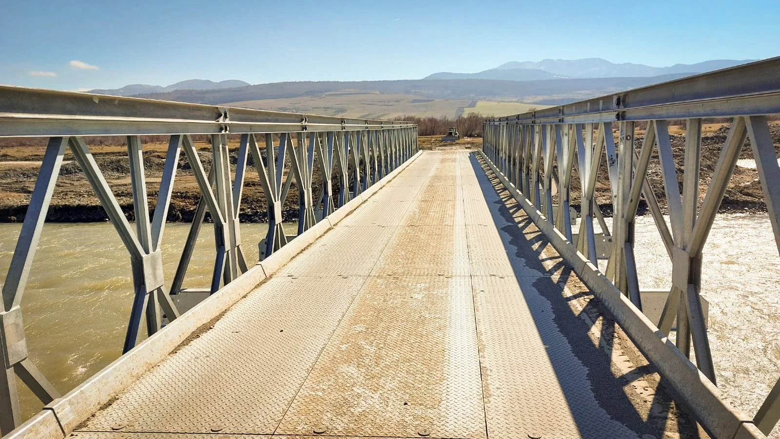Waagner-Biro Panel Bridge in Gomi - Fast, Heavy-Duty Access for Quarry Operations