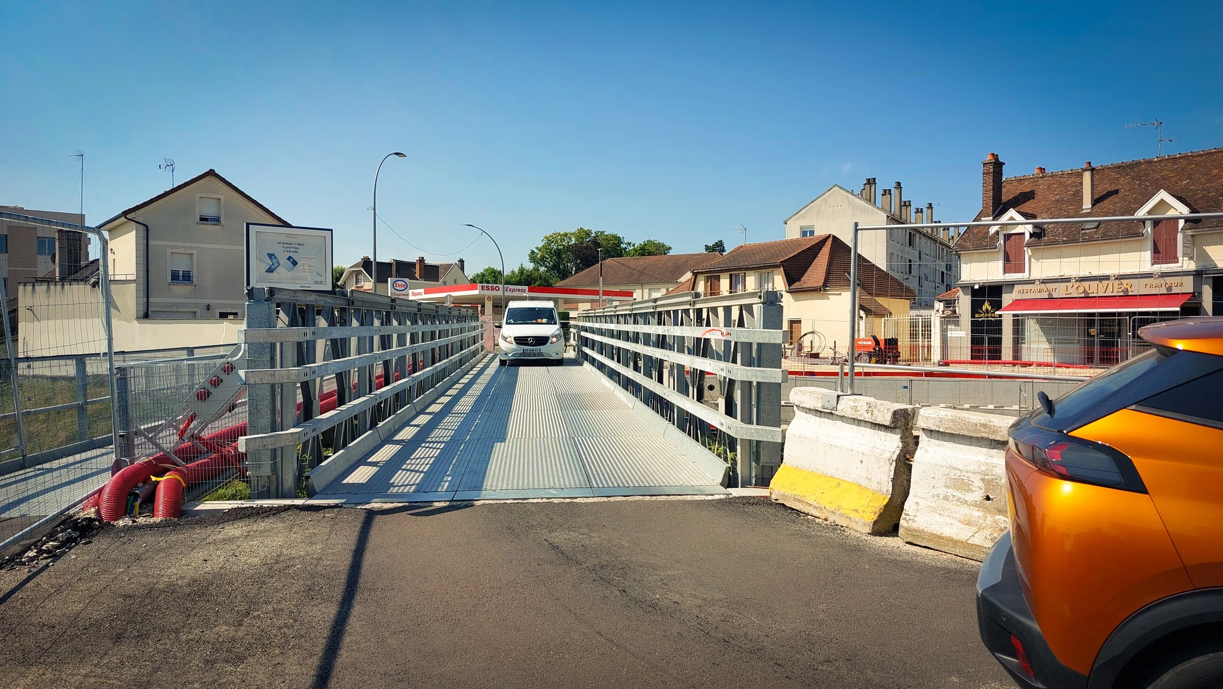 Waagner-Biro Panel Bridge in Troyes, France – A temporary crossing for a new beginning