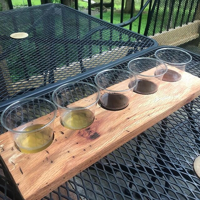 HEY!  We are now OPEN for extended summer hours!  Visit us DAILY 12-5 for wine flights and cheese boards (pictured is our board for 4 people $25). Enjoy glasses of wine, a game of cornhole and relaxing by the waterfront with us soon! 🍇🍷🧀 #winetast