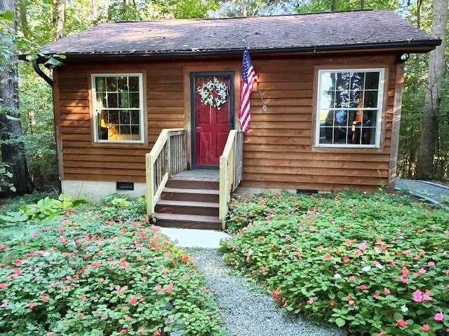 cabin1 copy.jpg