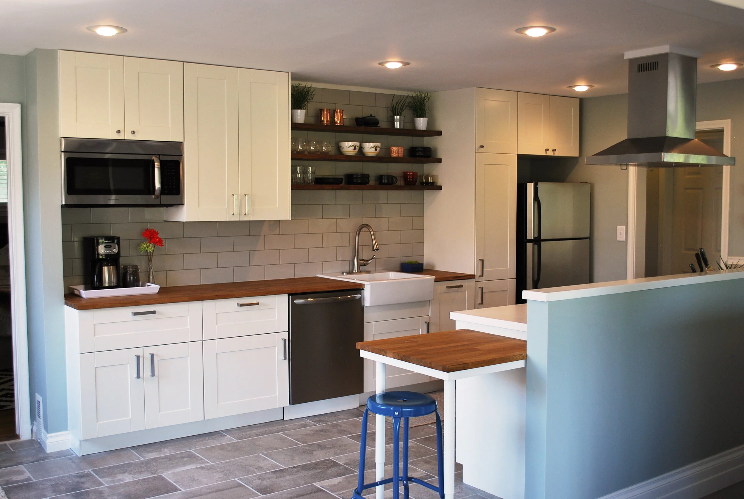  Rancher 1, Kitchen - AFTER 