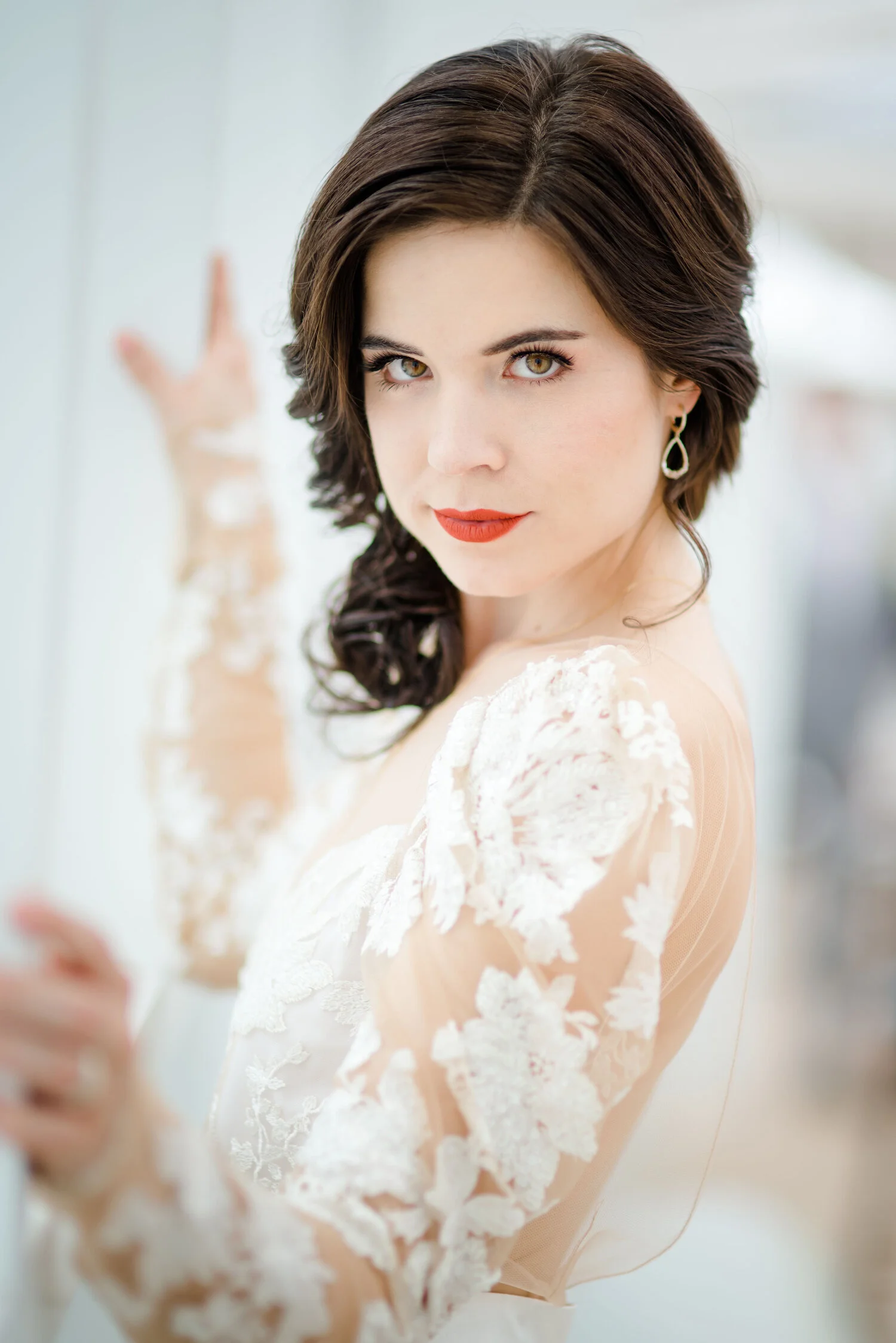 Hair & Makeup Studio Illinois: Bridal Beauty Experts for Wedding Day Glamour