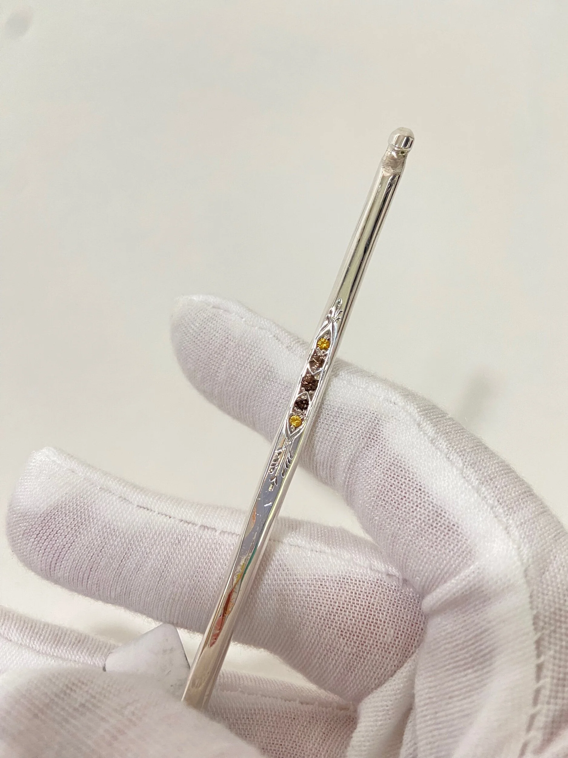 1A4ED6CF-F92E-40BD-BE5F-3CB5F5CB434F