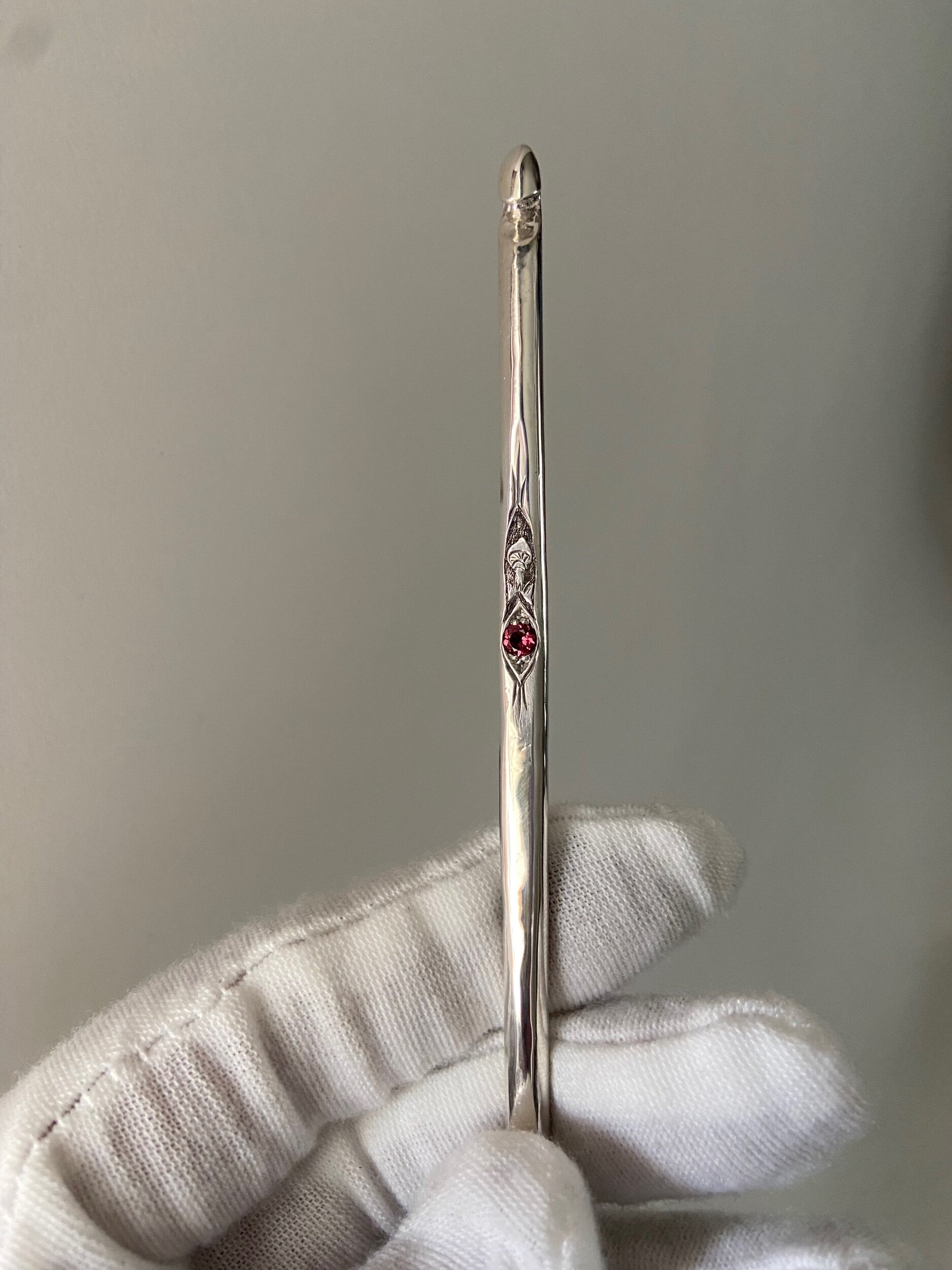 80B9C0B4-7C1C-4F4C-9D9B-68ECAEBBEF94