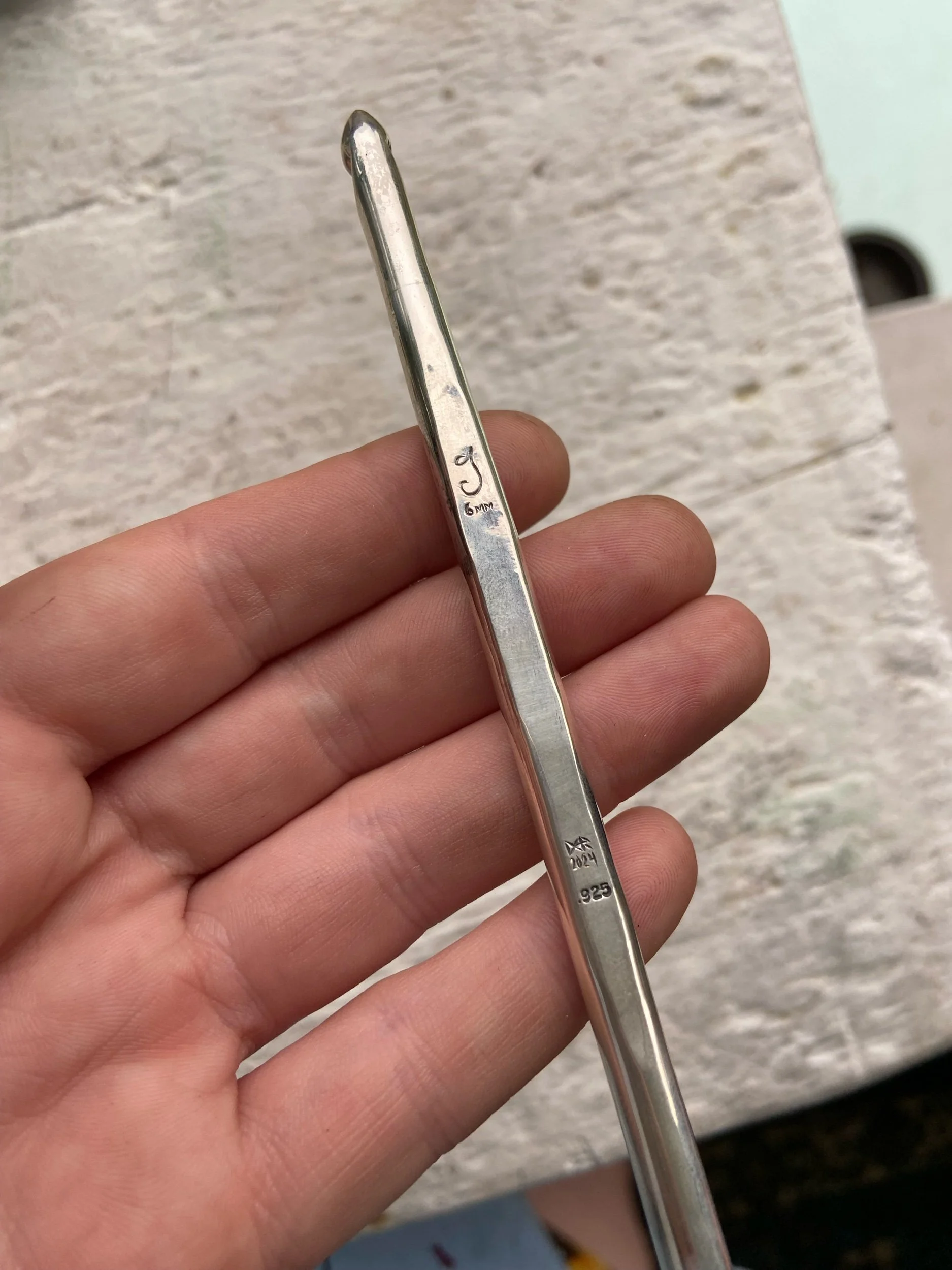 20C4AF0F-5B6A-4081-B4D0-980BE493054F