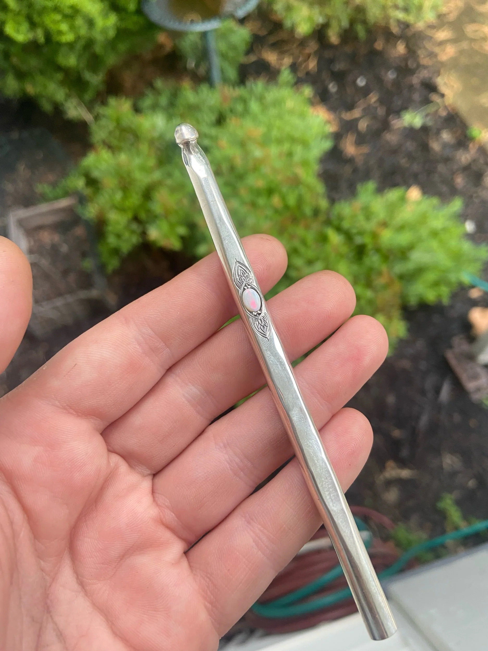 64667634-9C07-4555-B957-40D339AB2942