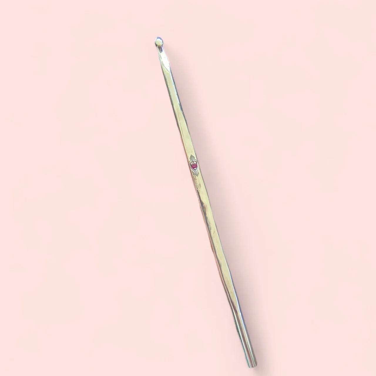 2C468277-8B37-42F7-83F0-4B725AB4FC22