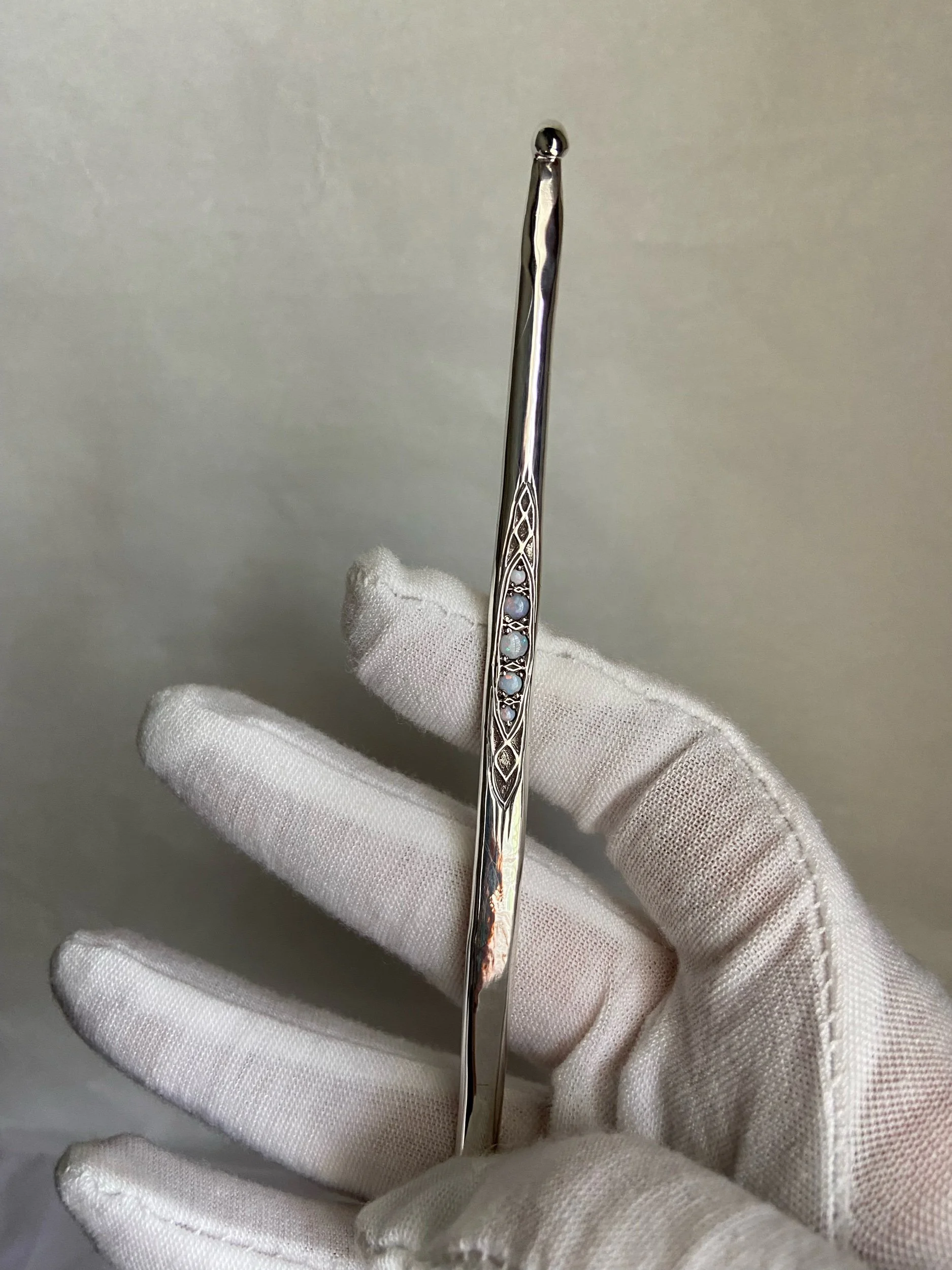 612E97CE-8173-4770-880A-33B3847AC52B