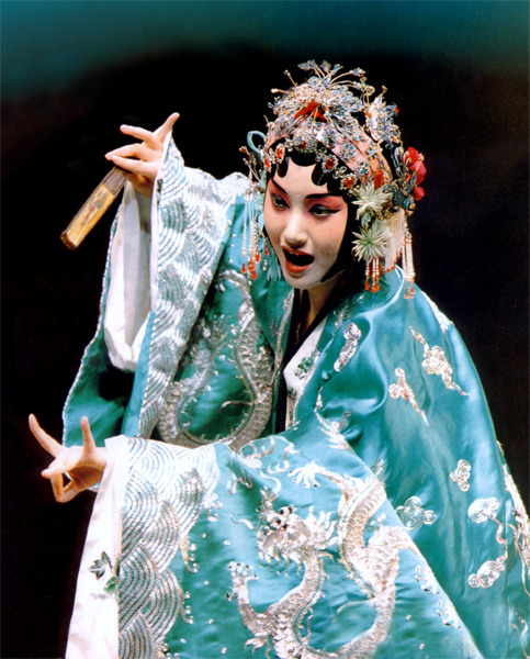  Qian Yi singing the lead role, Du LiNiang, in The Peony Pavilion  at the Festival d'Automne in Paris. 