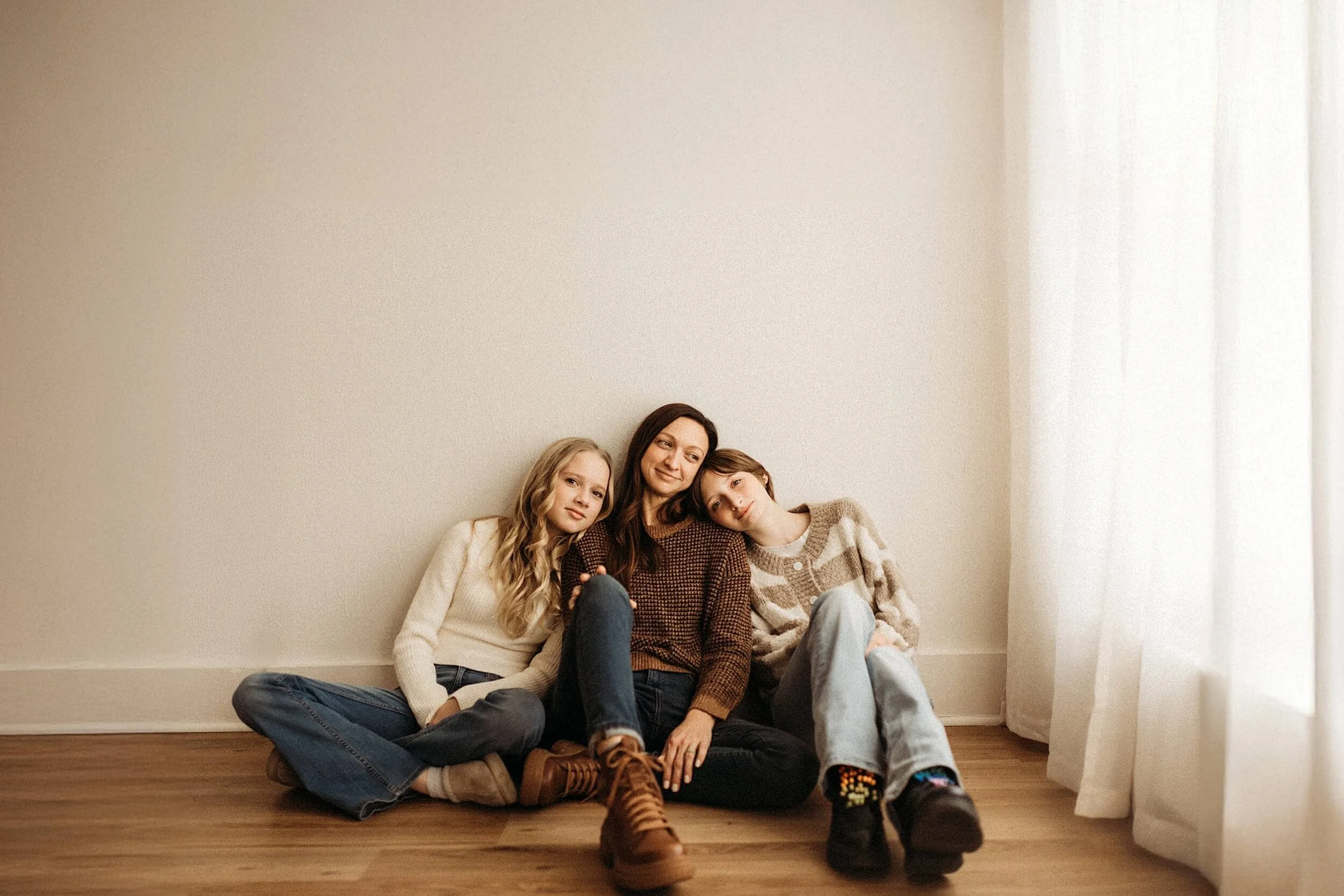 Momma + her Girls | Studio Session | Dayton, Ohio