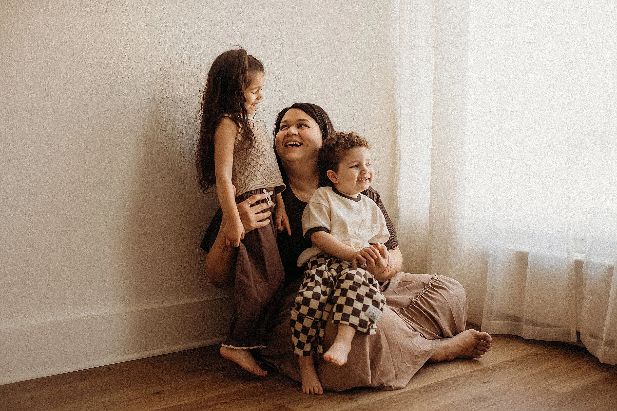 A LOVE LETTER TO THE MAMAS | Family Photographer Dayton, Ohio